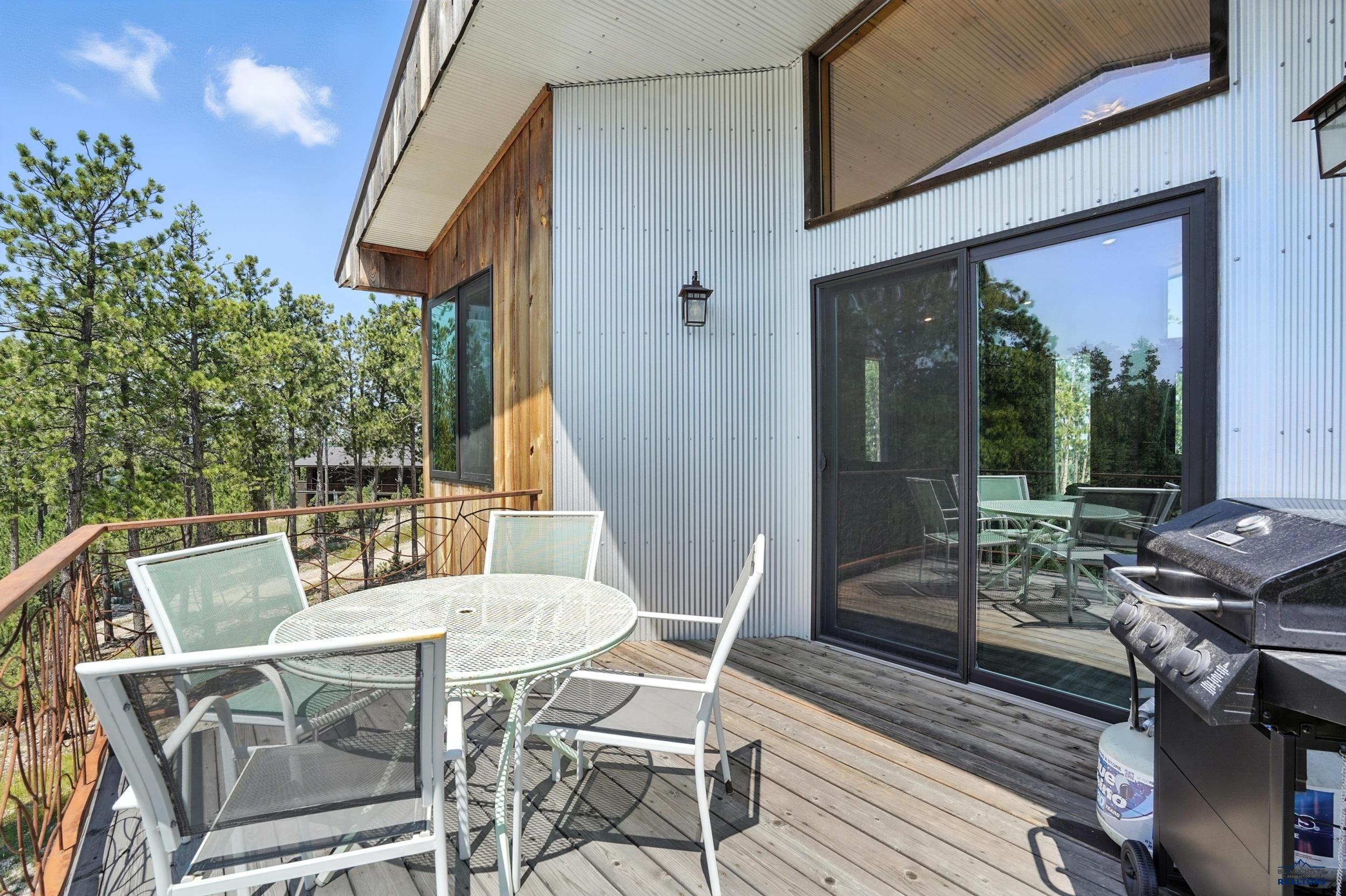 Lead, South Dakota, 57754, United States, 5 Bedrooms Bedrooms, ,4 BathroomsBathrooms,Residential,Active,2028779