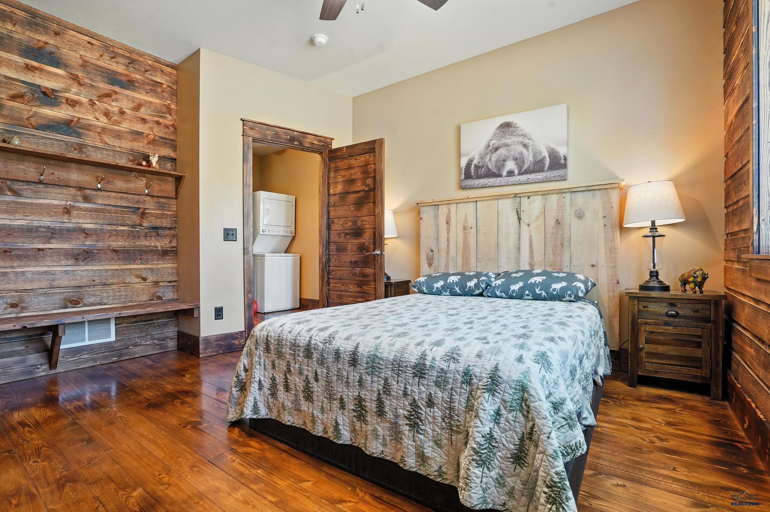 Lead, South Dakota, 57754, United States, 5 Bedrooms Bedrooms, ,4 BathroomsBathrooms,Residential,Active,2028779