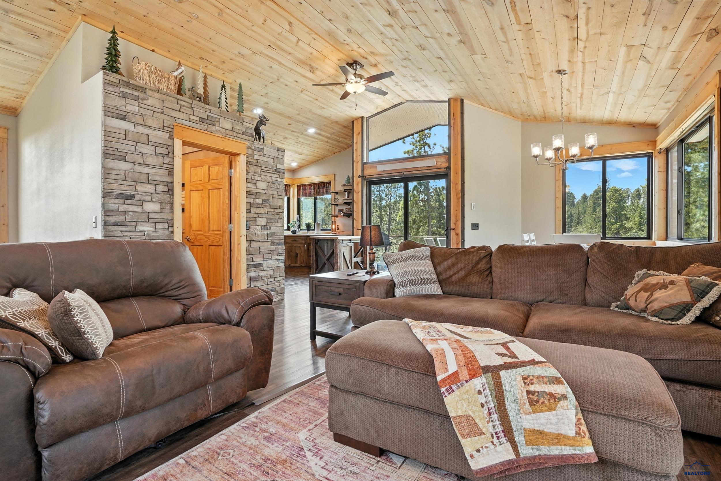 Lead, South Dakota, 57754, United States, 5 Bedrooms Bedrooms, ,4 BathroomsBathrooms,Residential,Active,2028779