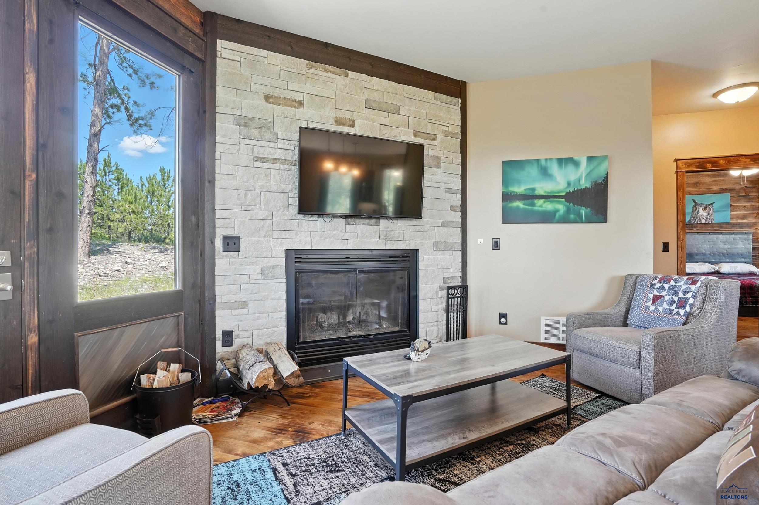 Lead, South Dakota, 57754, United States, 5 Bedrooms Bedrooms, ,4 BathroomsBathrooms,Residential,Active,2028779