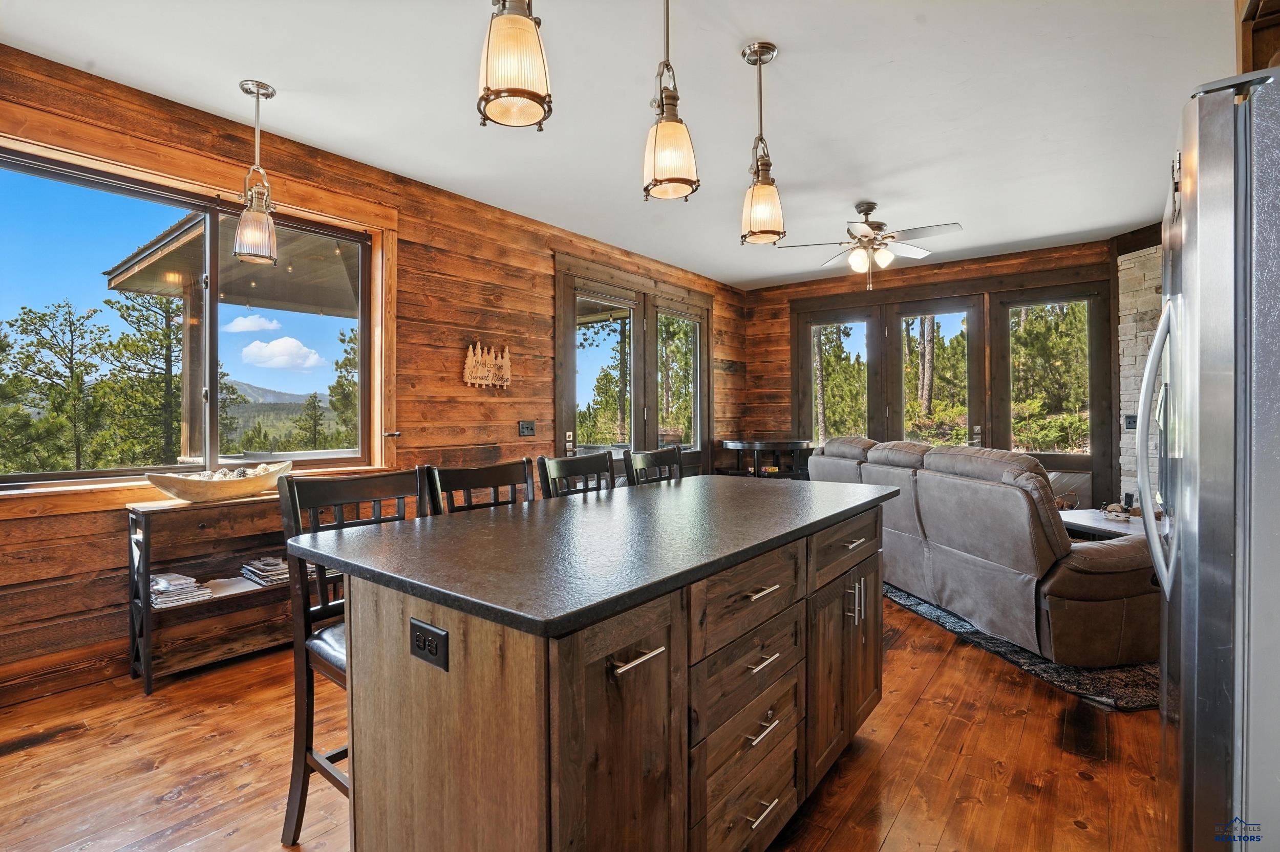 Lead, South Dakota, 57754, United States, 5 Bedrooms Bedrooms, ,4 BathroomsBathrooms,Residential,Active,2028779