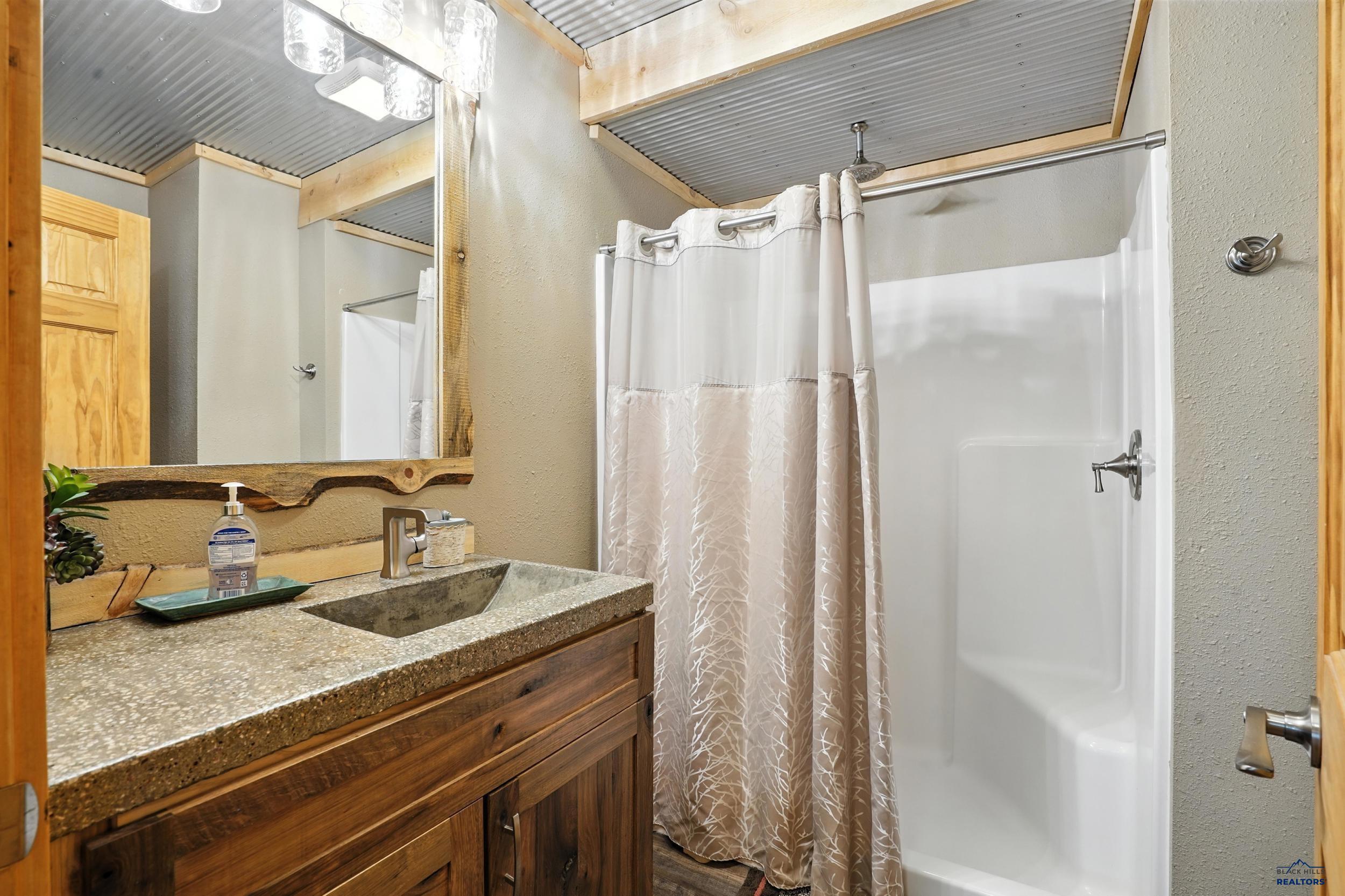 Lead, South Dakota, 57754, United States, 5 Bedrooms Bedrooms, ,4 BathroomsBathrooms,Residential,Active,2028779