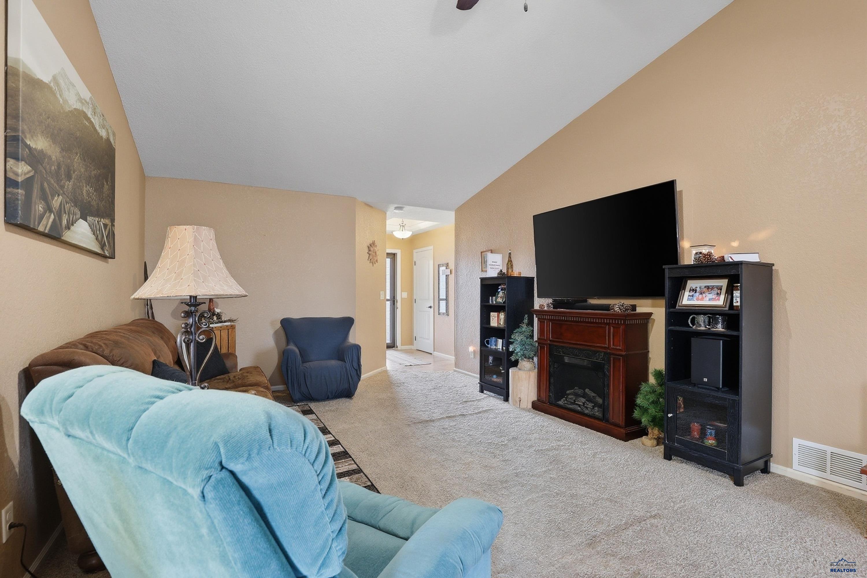 3610 KNUCKLEDUSTER RD