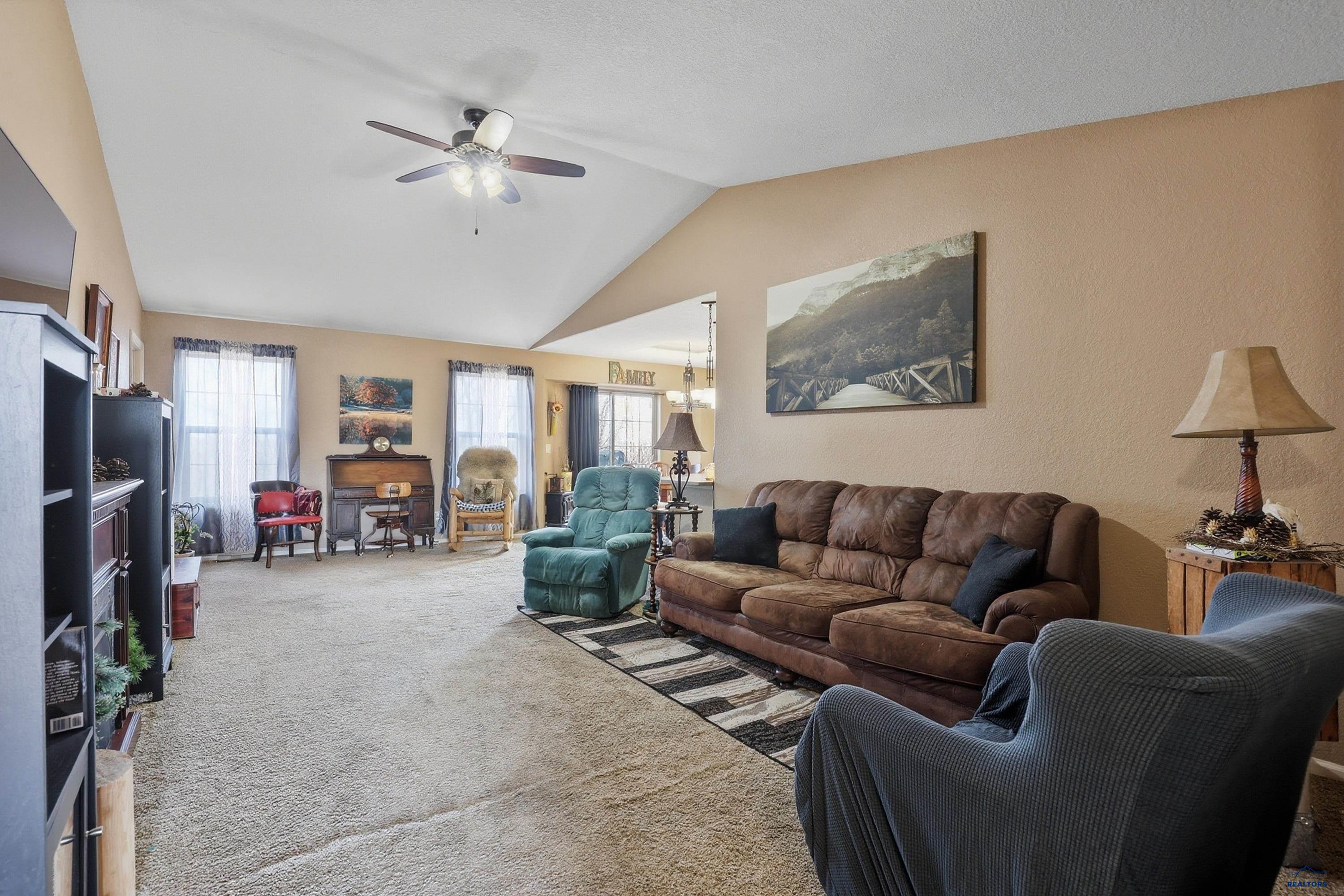 3610 KNUCKLEDUSTER RD