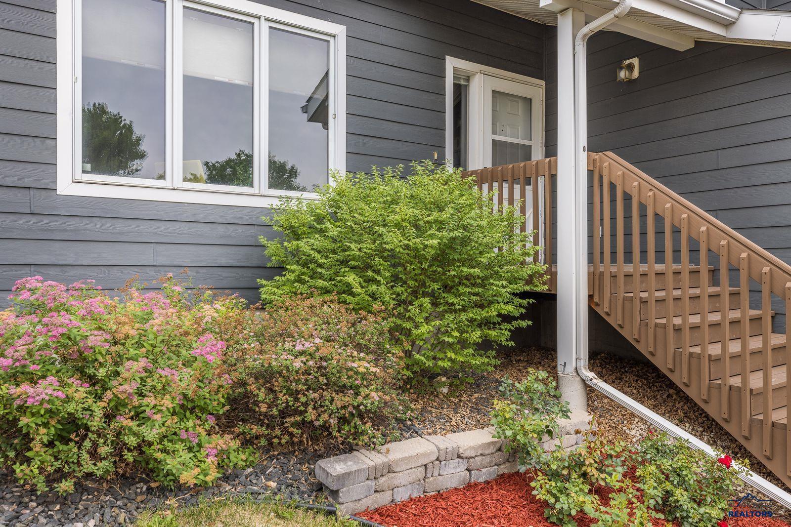 4120 PRAIRIE VIEW CT