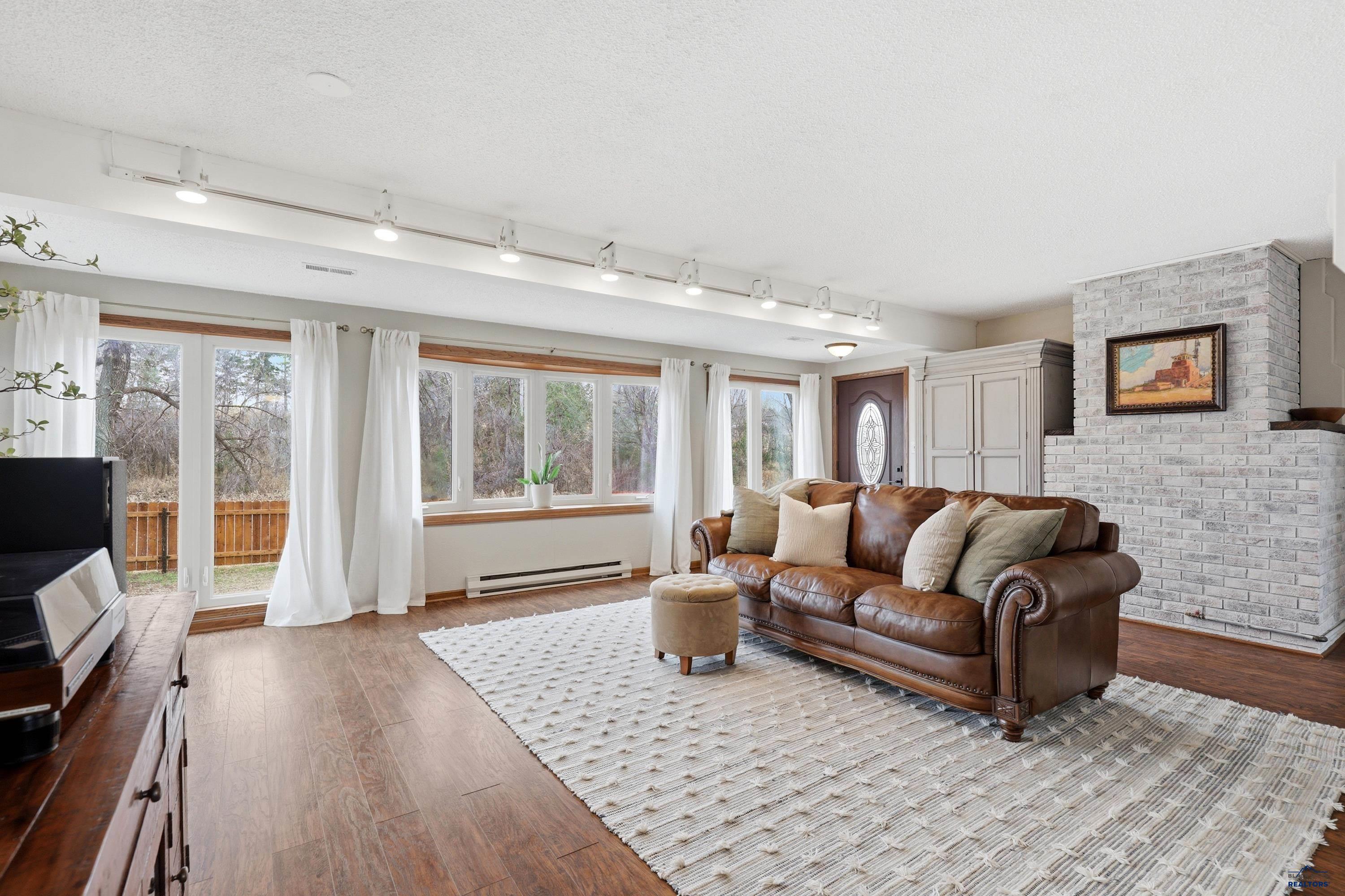 3502 W SOUTH