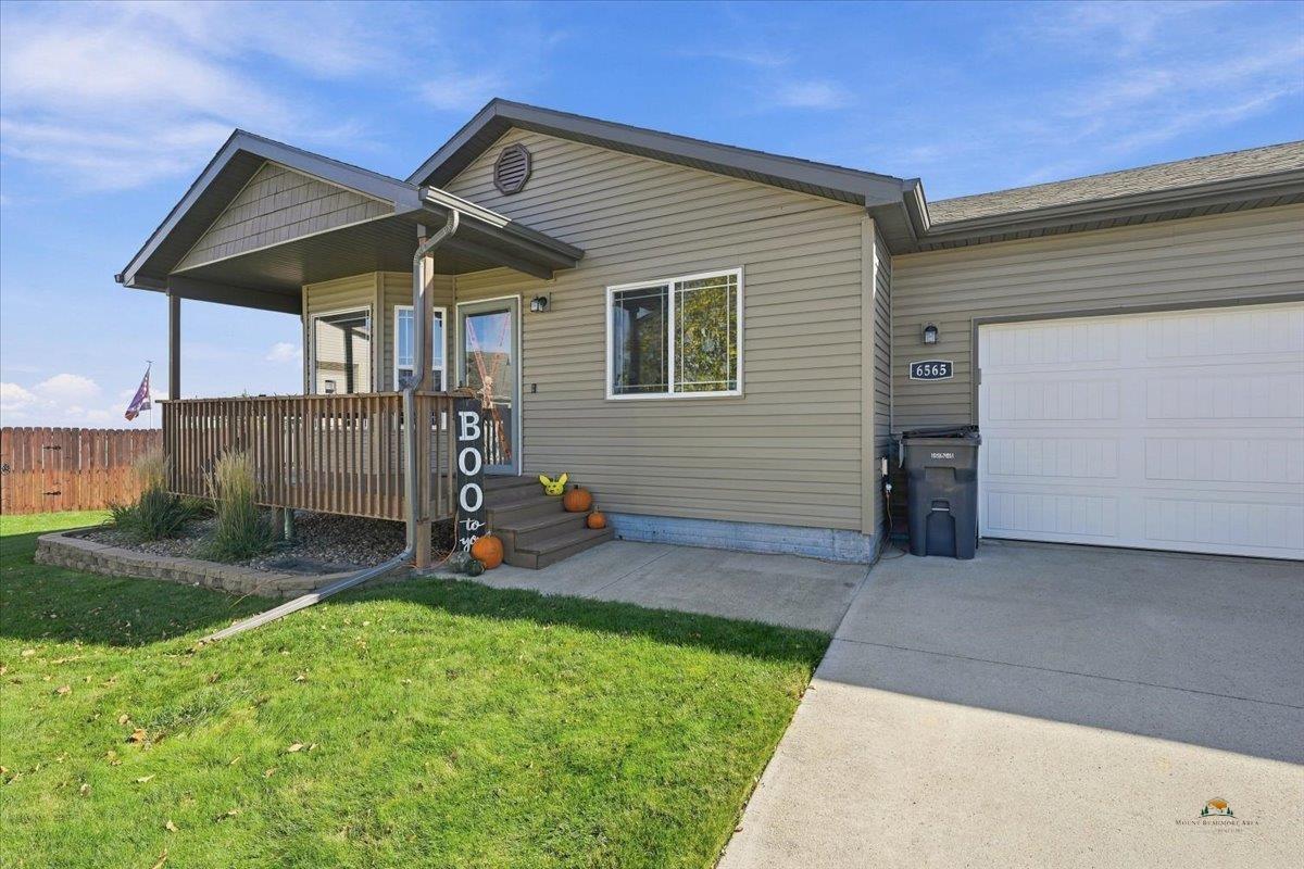 6565 ASTORIA LN