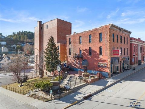 305 W MAIN ST Lead SD 57754