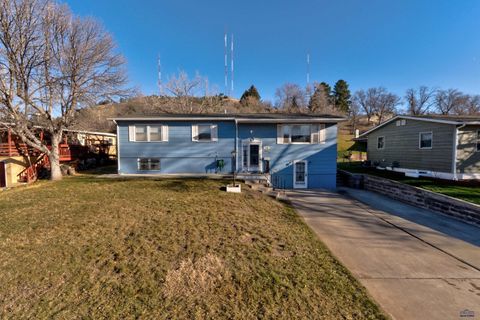 1738 MOUNTAIN VIEW DR Rapid City SD 57702
