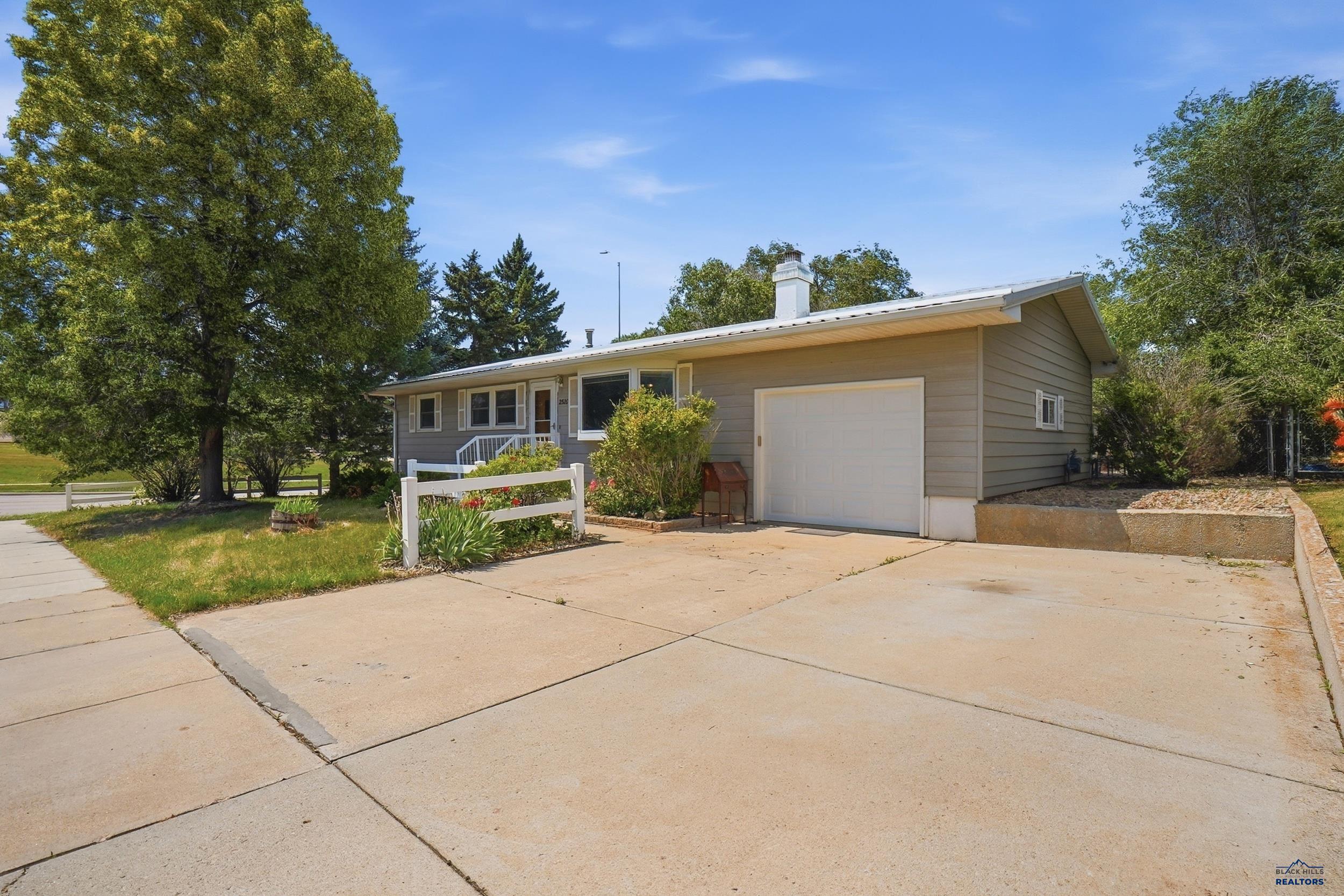2520 MINNEWASTA RD