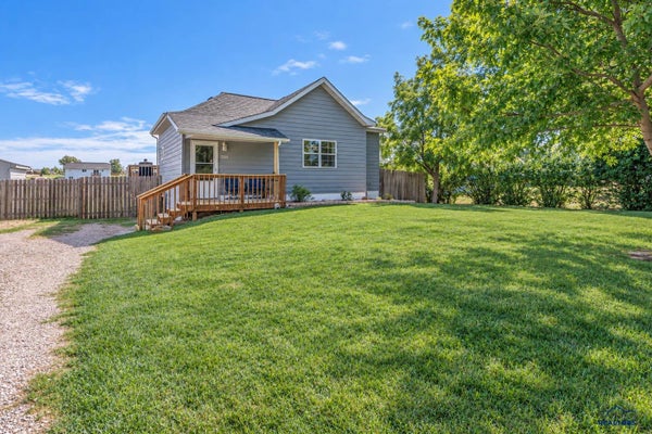 3360 COLVIN ST, RAPID CITY, SD 57703 - Image ecbc08e1bdcc7a69daceb6f907b25449/297760159