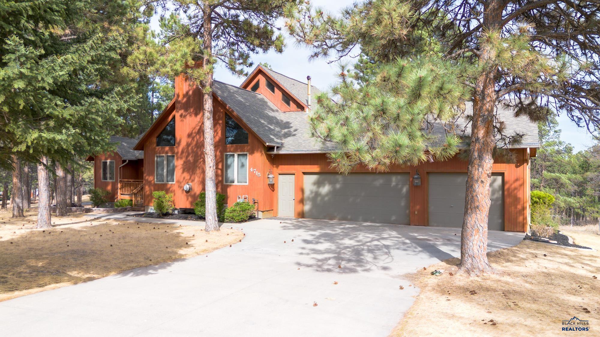 4715 CLIFF DR