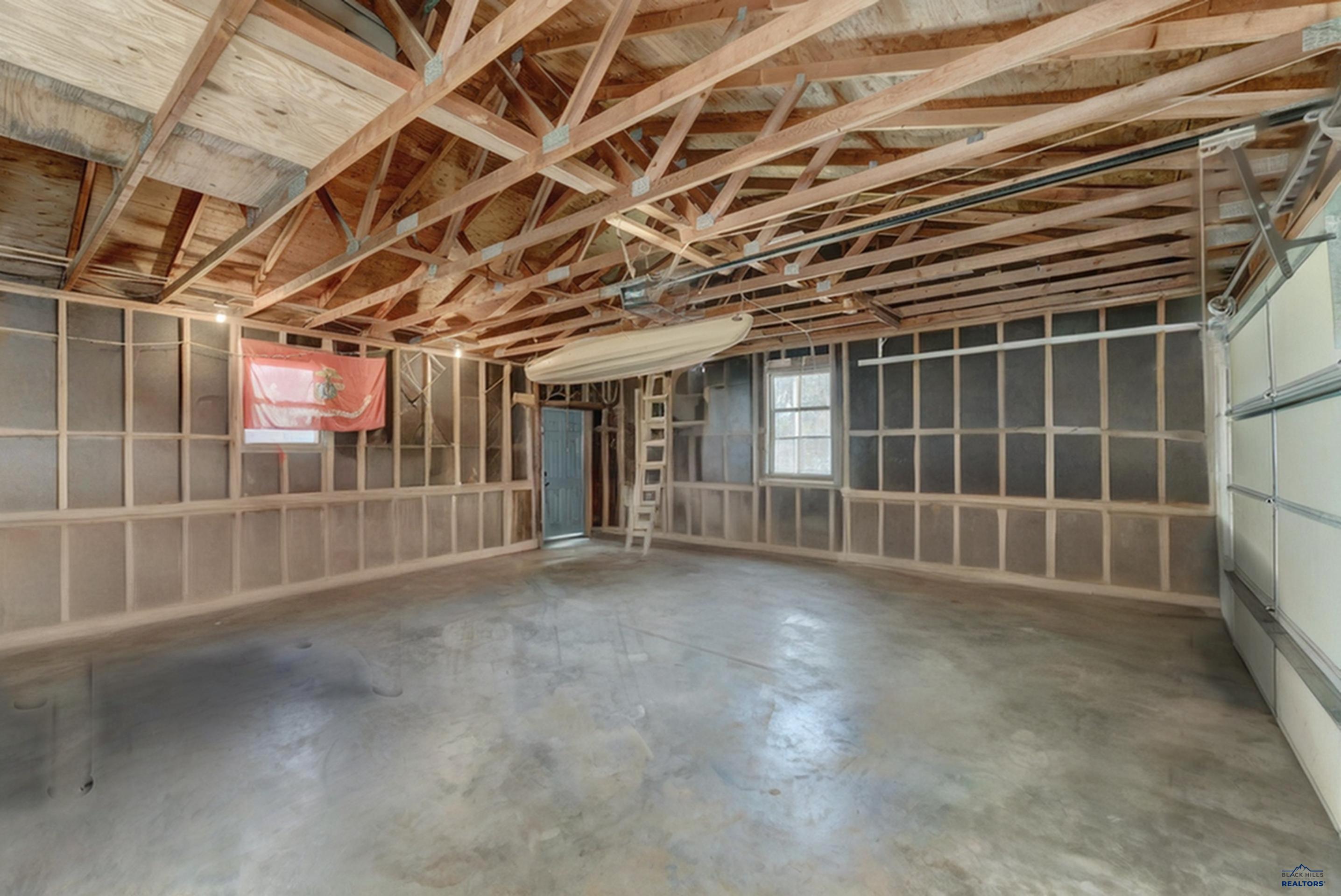 Newell, South Dakota 57760, United States, 4 Bedrooms Bedrooms, ,2 BathroomsBathrooms,Residential,Active,158151