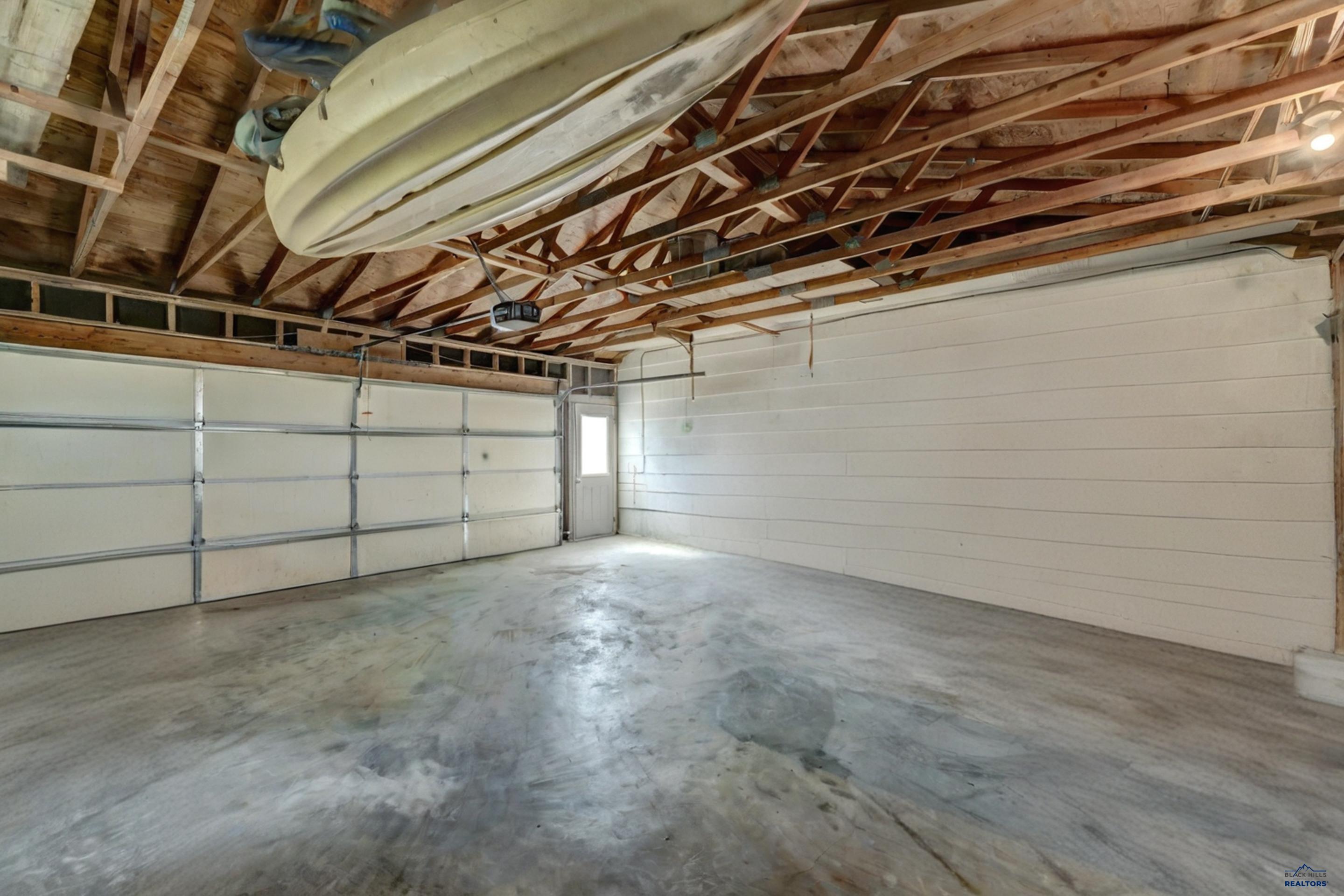 Newell, South Dakota 57760, United States, 4 Bedrooms Bedrooms, ,2 BathroomsBathrooms,Residential,Active,158151