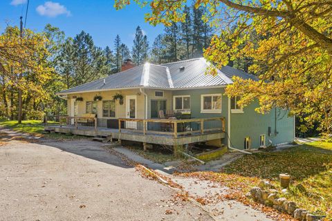 1415 OLD HILL CITY RD Keystone SD 57751