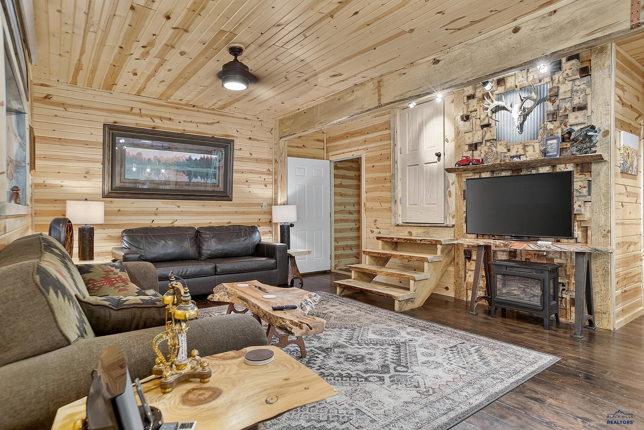 1415 OLD HILL CITY RD