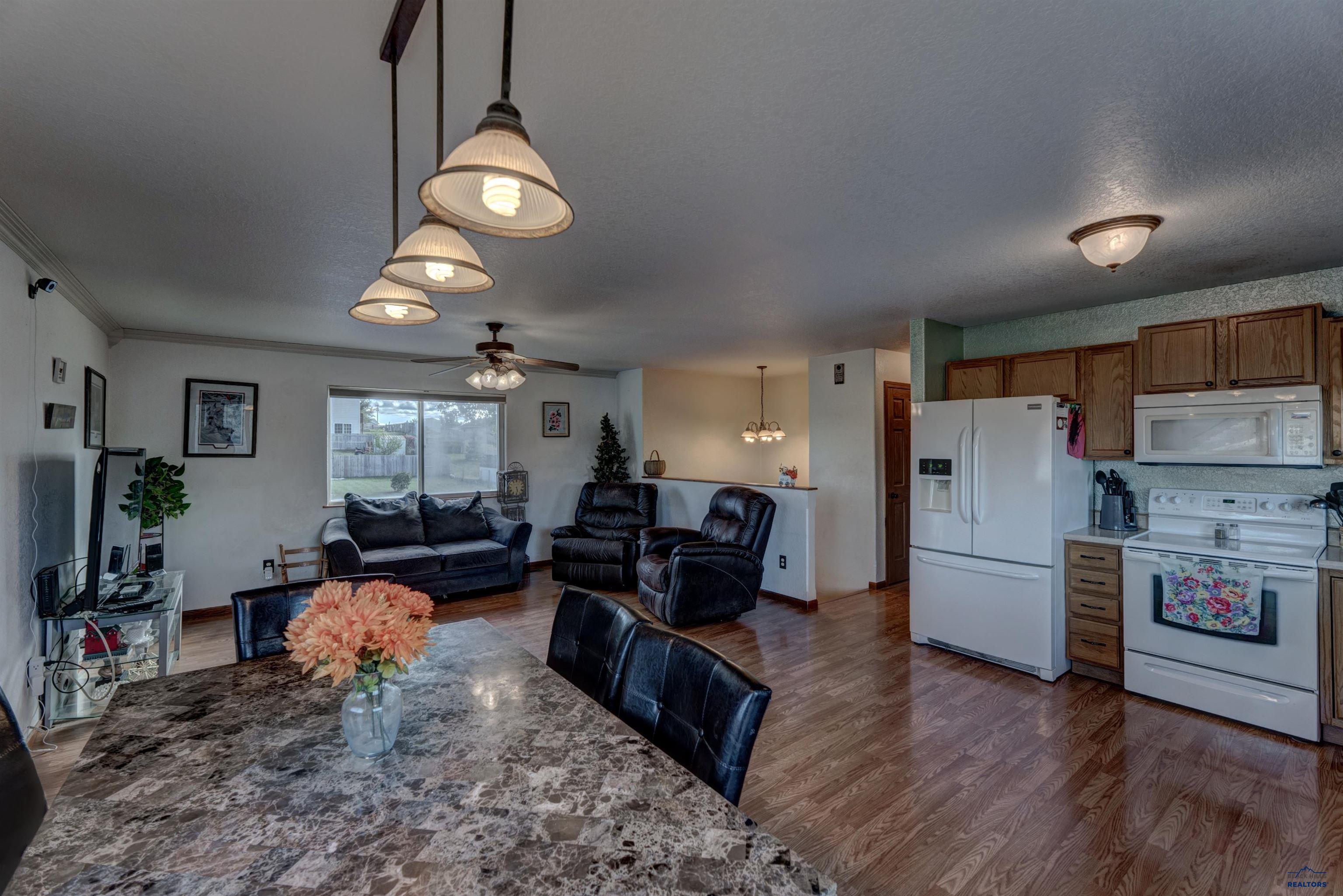 5160 ORCHID LN