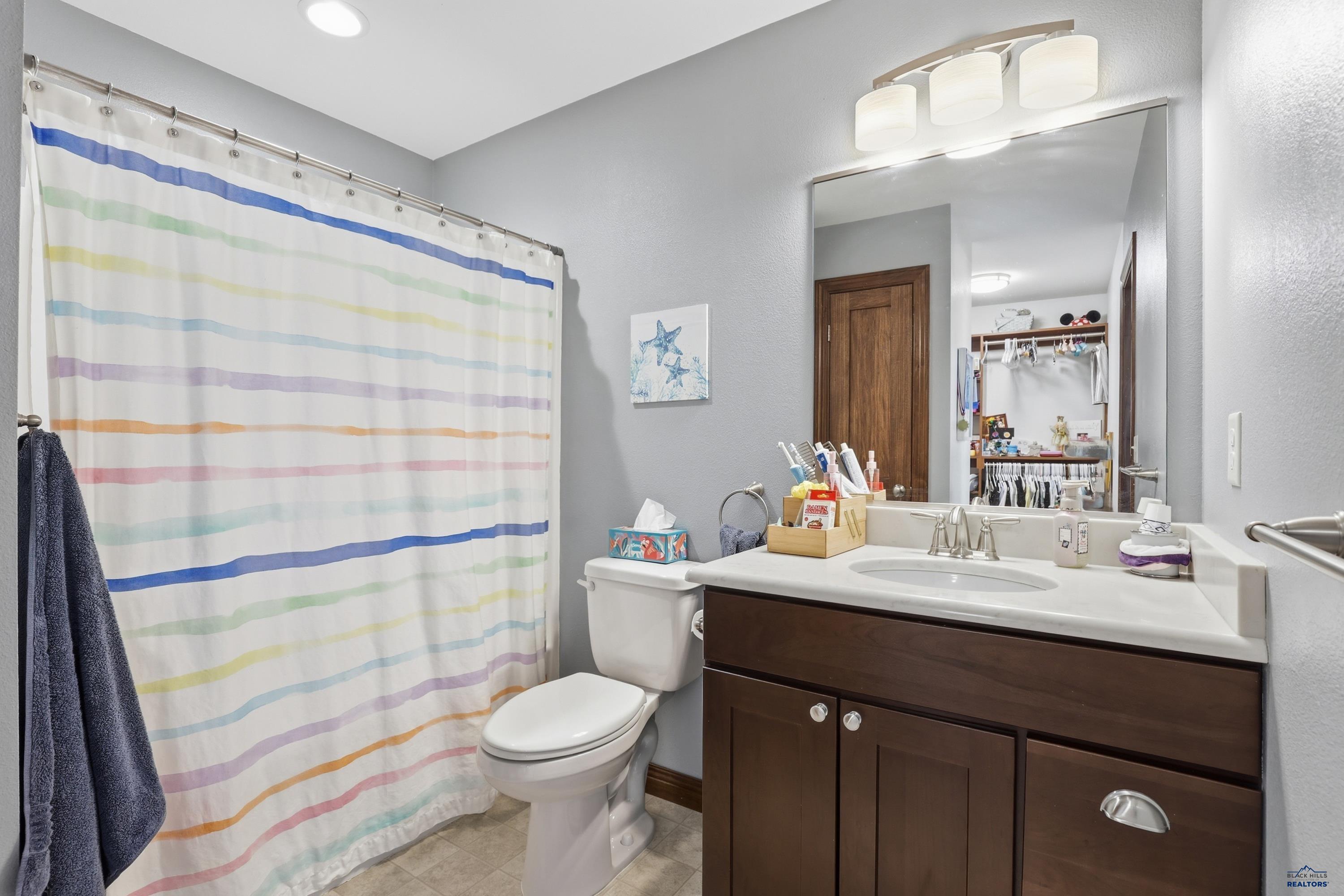 Rapid City, South Dakota, 57702, United States, 5 Bedrooms Bedrooms, ,5 BathroomsBathrooms,Residential,Active,2045683