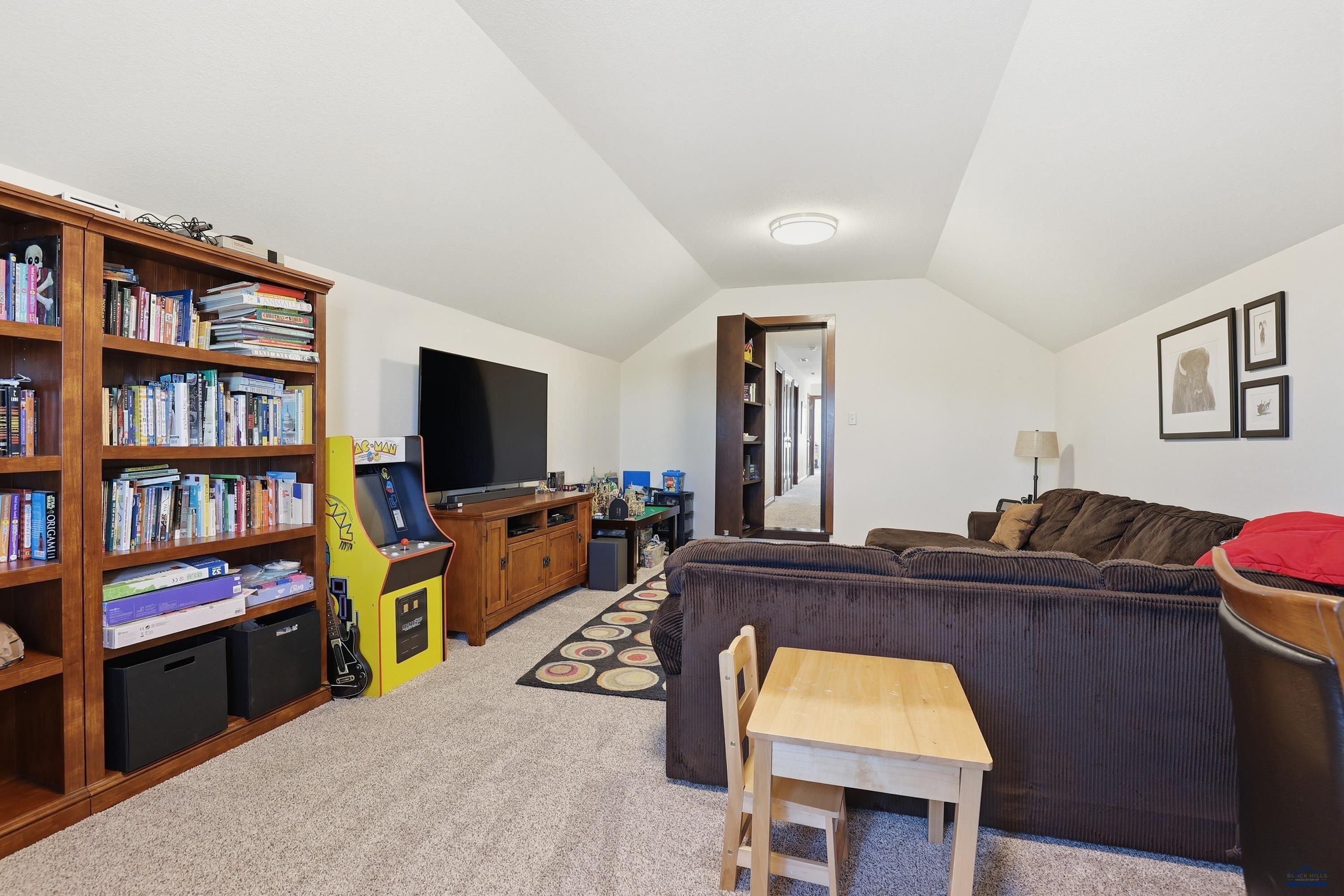 Rapid City, South Dakota, 57702, United States, 5 Bedrooms Bedrooms, ,5 BathroomsBathrooms,Residential,Active,2045683