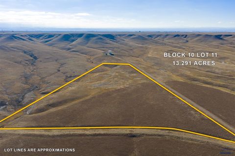 TBD GATEWAY DR Box Elder SD 57719