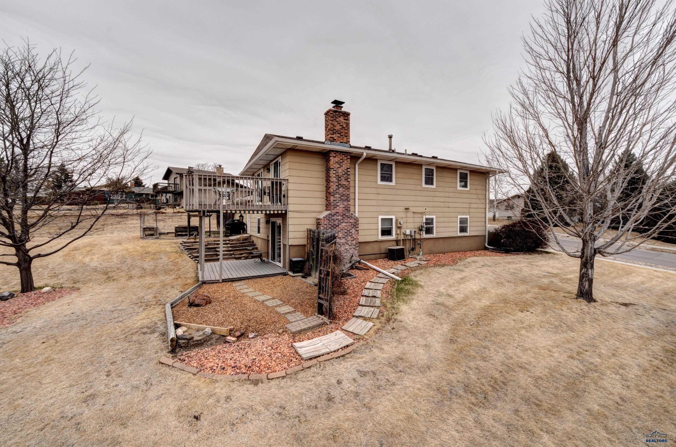 3609 PARKVIEW DR