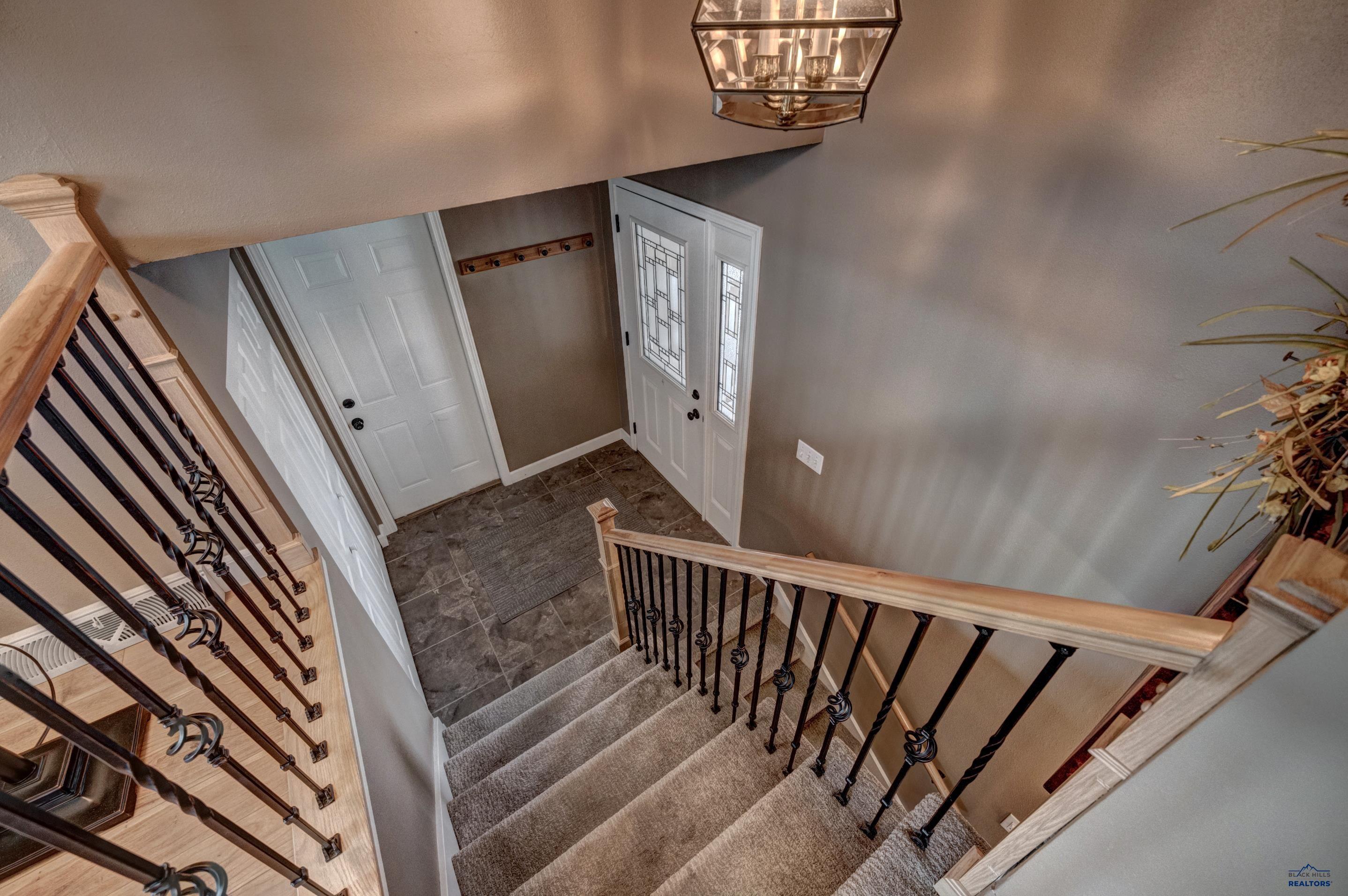 3609 PARKVIEW DR