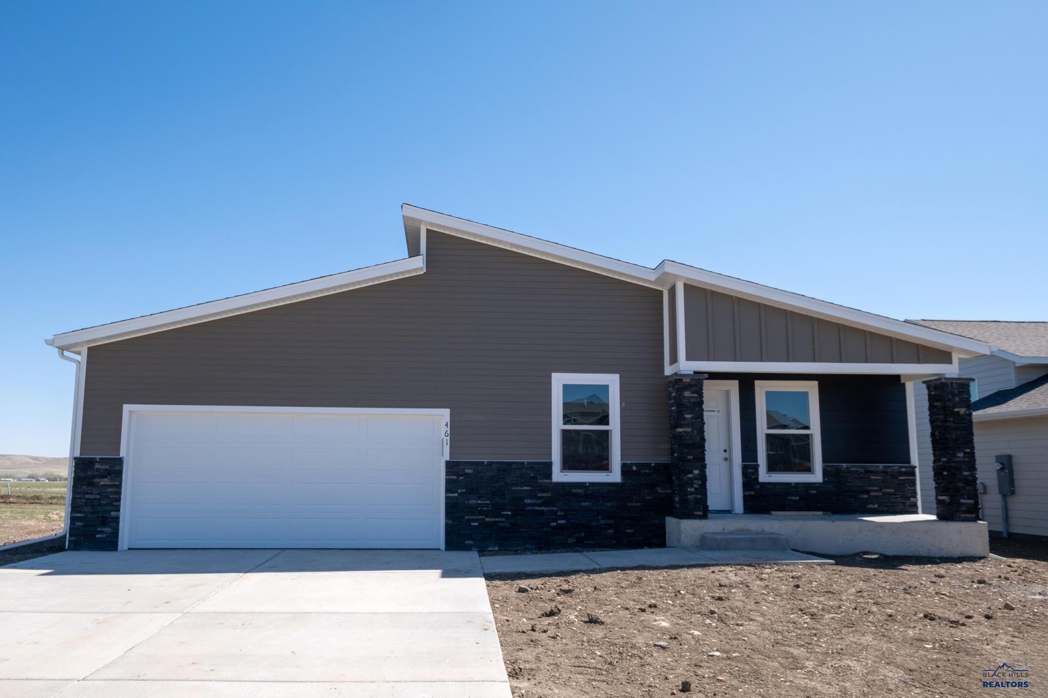 461 YELNER DR