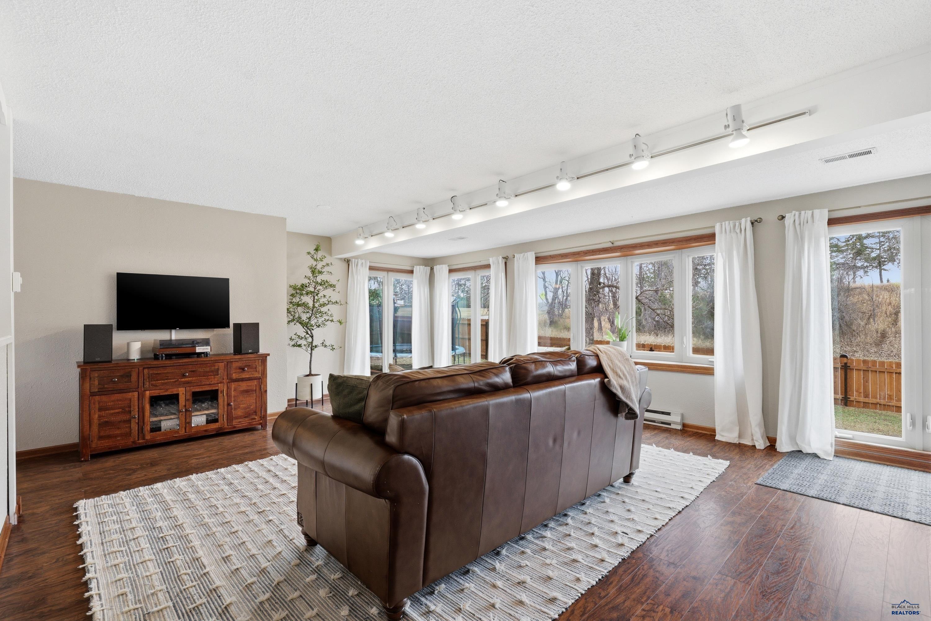 3502 W SOUTH
