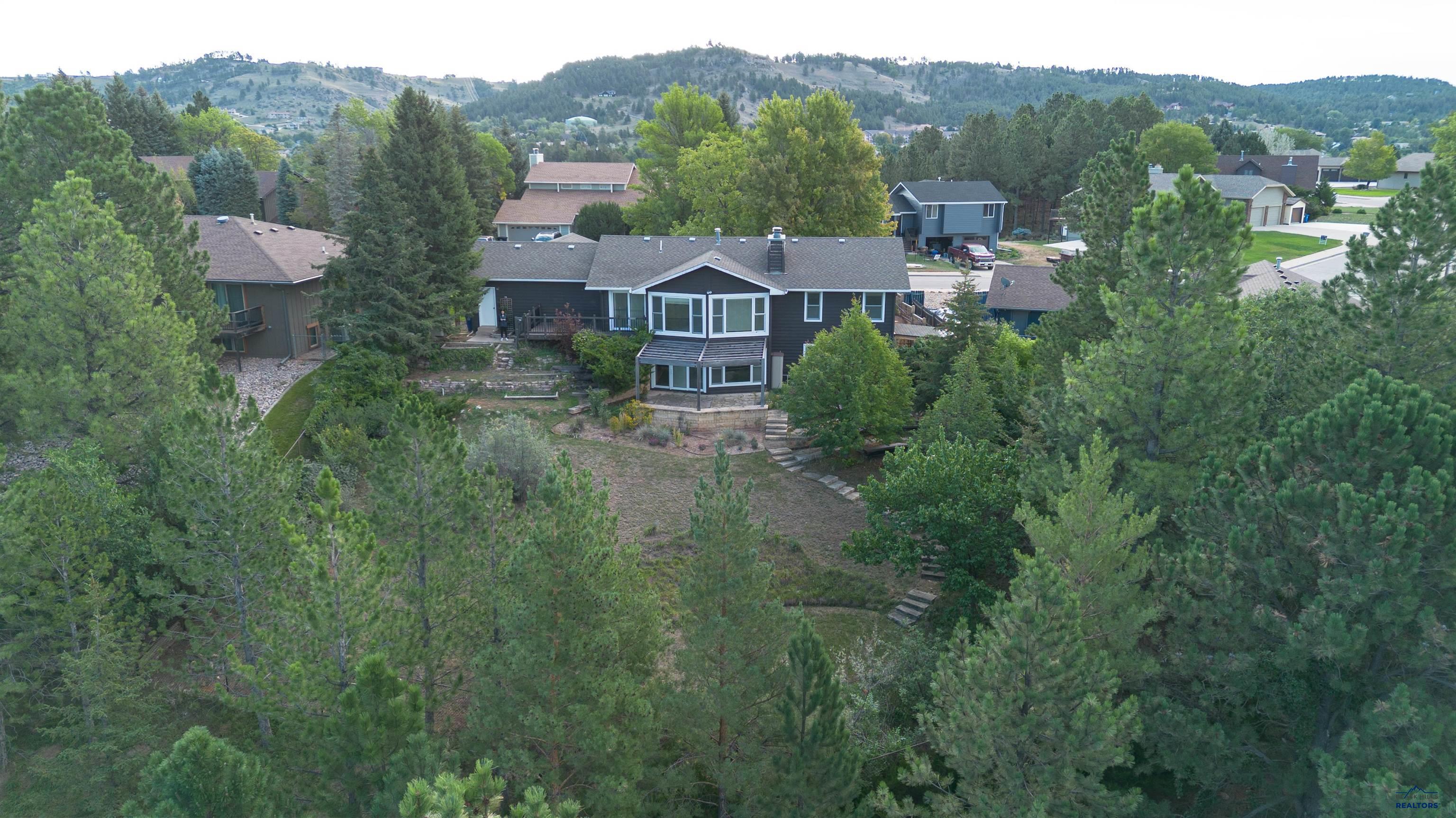 3215 HOGAN CT
