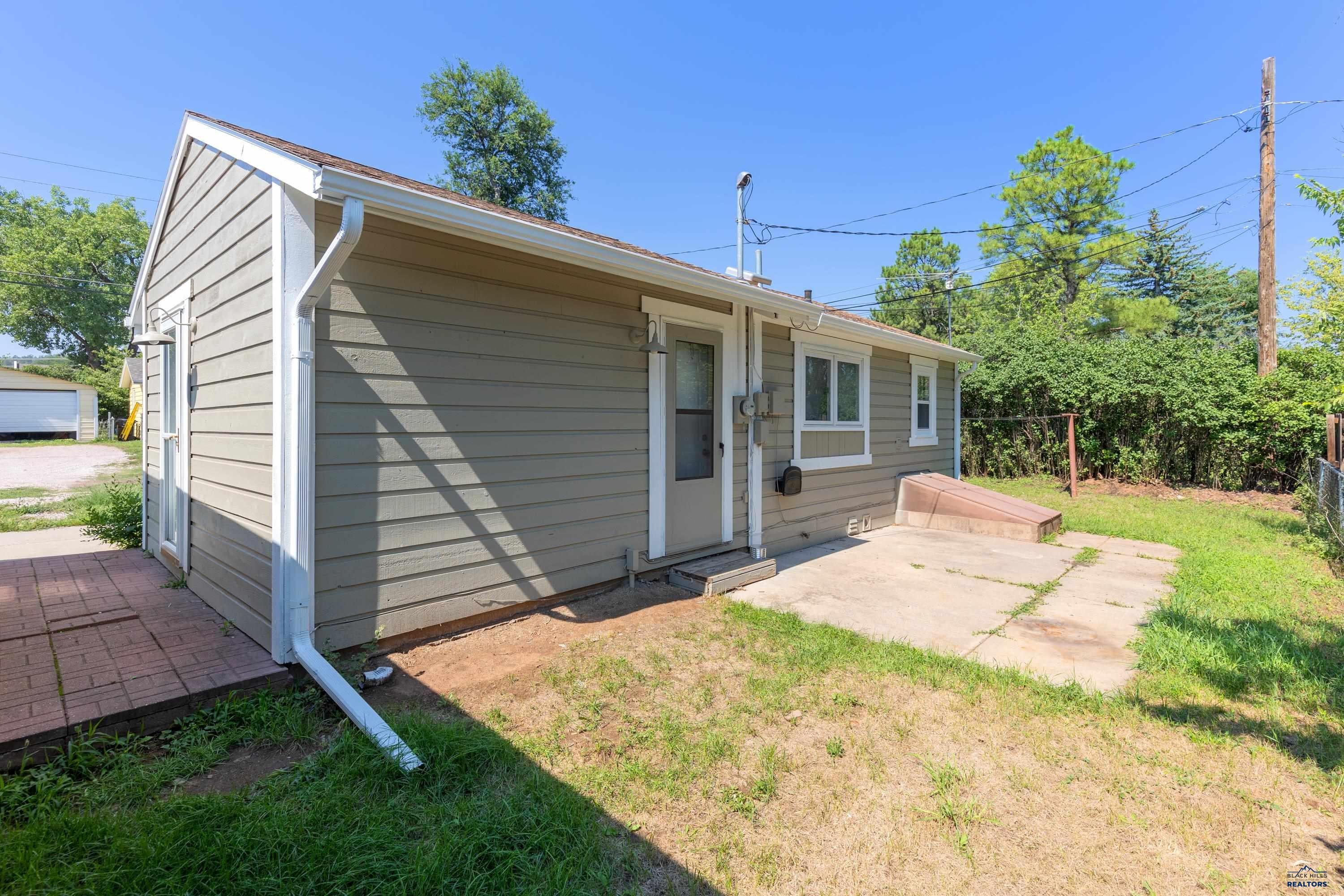 320 BASHAM RD