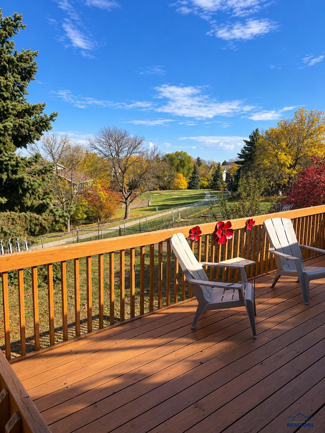 1204 CLOVER RIDGE DR