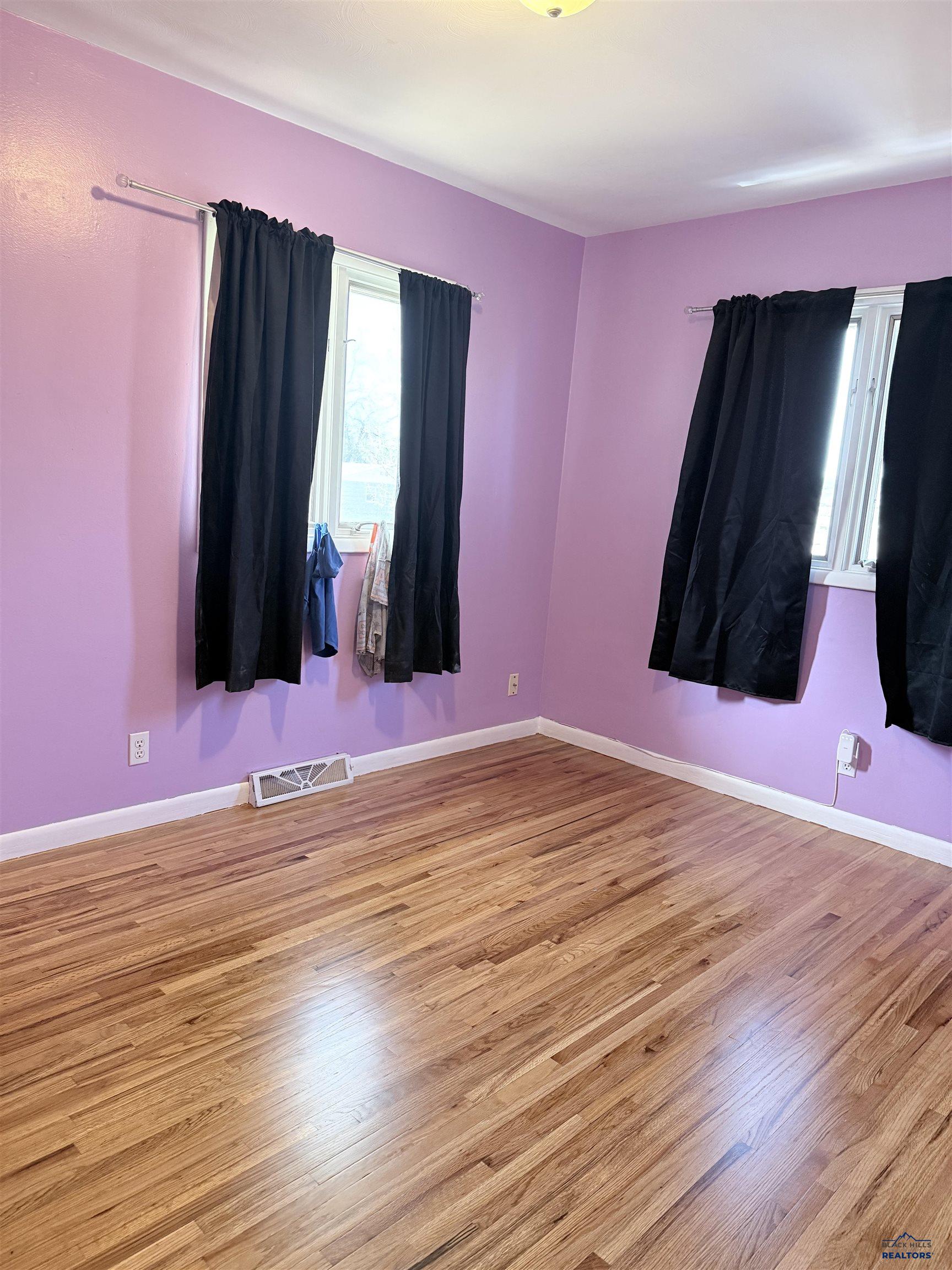 2230 ALAMO DR