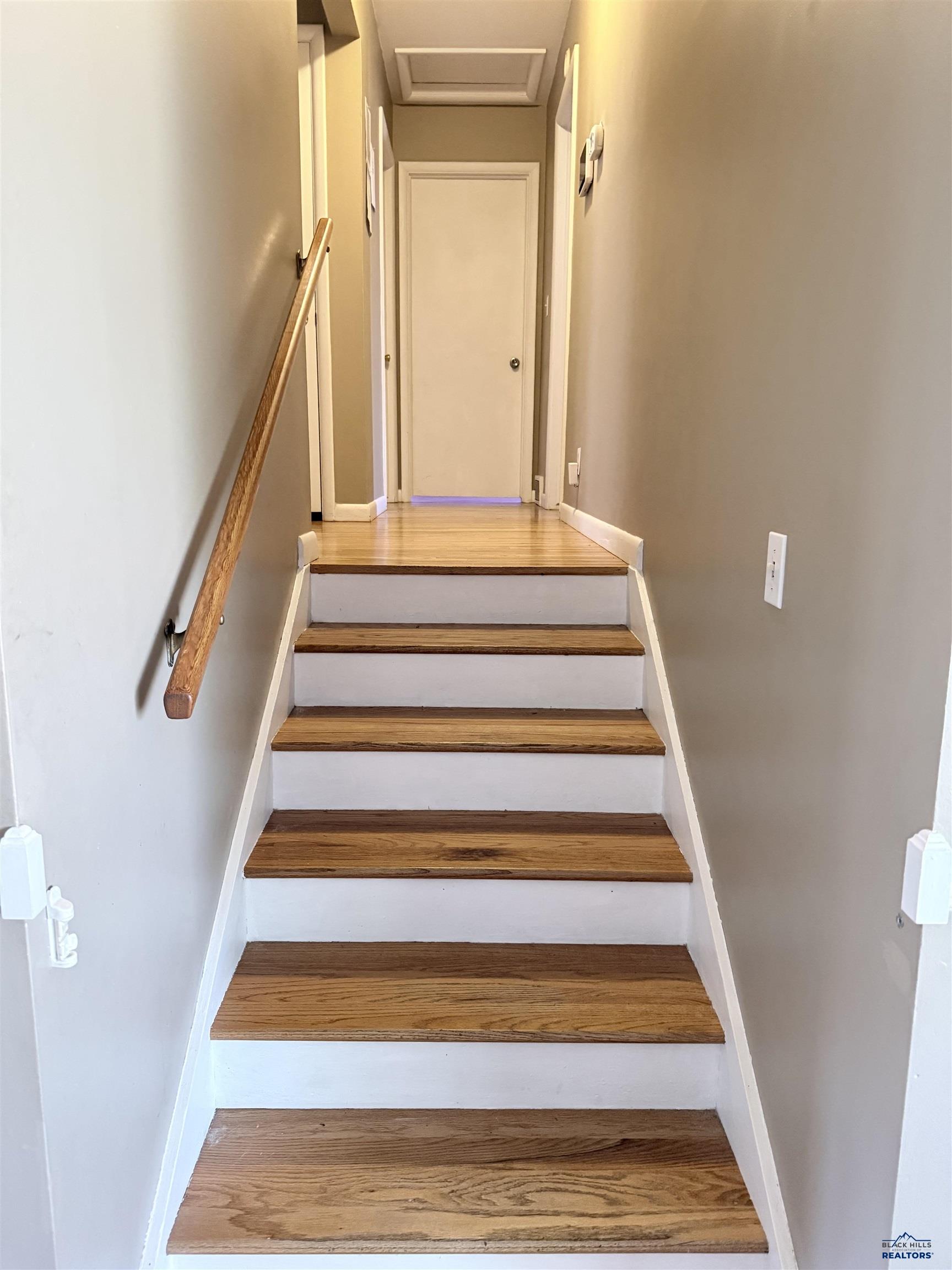 2230 ALAMO DR