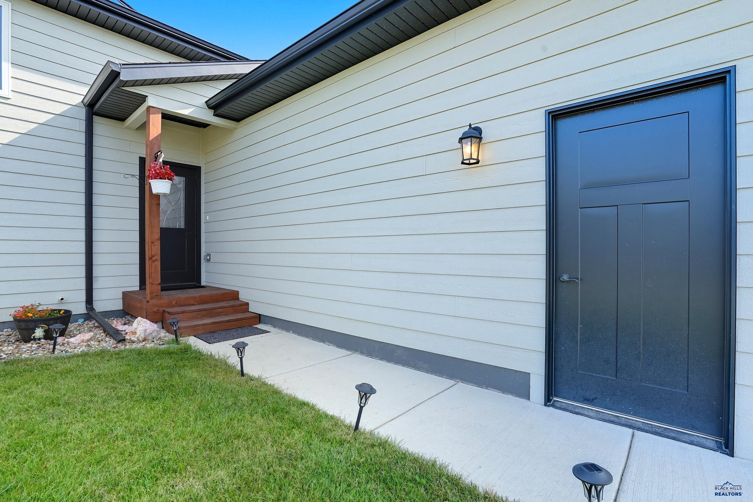 1240 KENAI DR