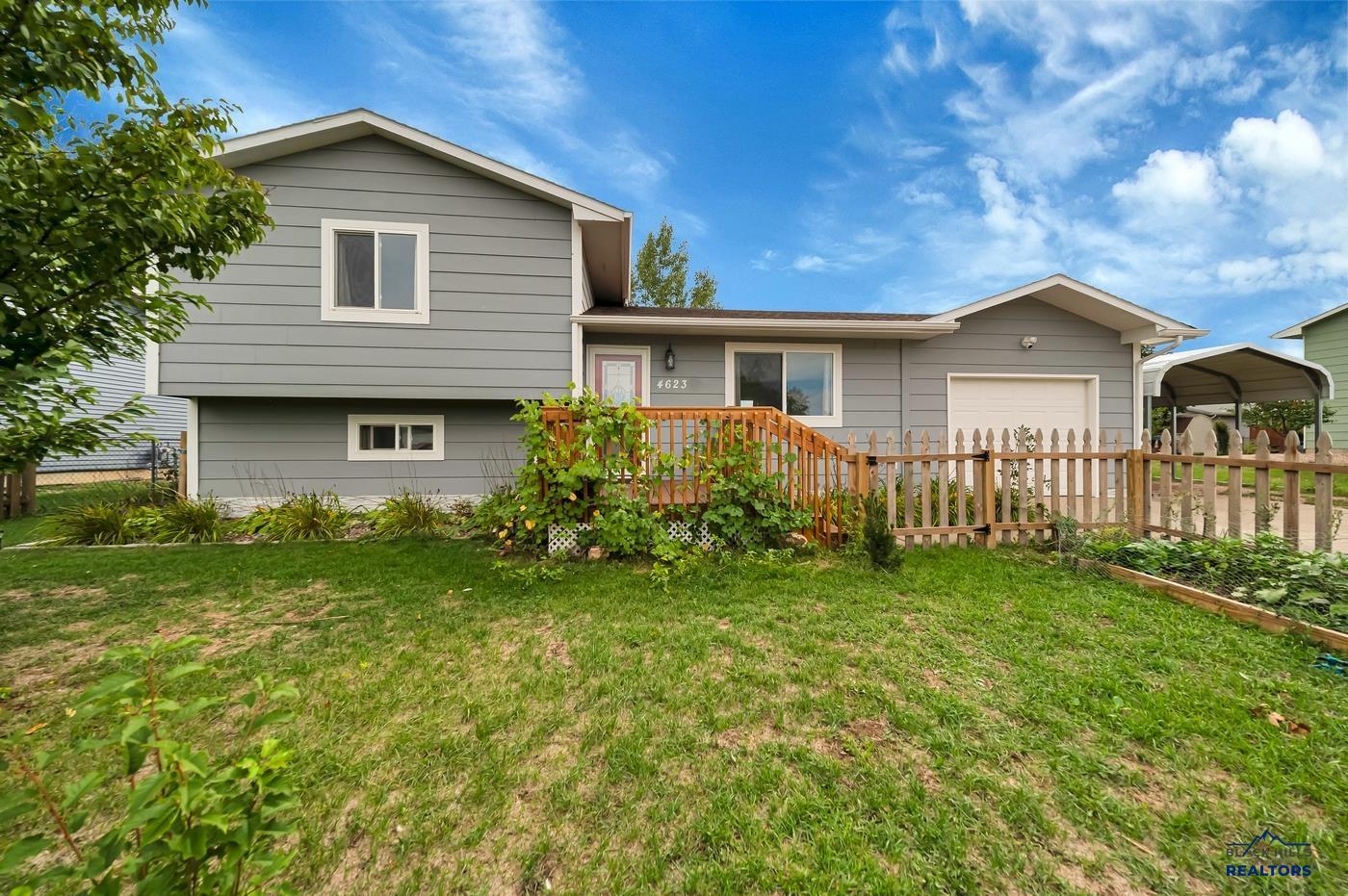 4623 TRAIL DR