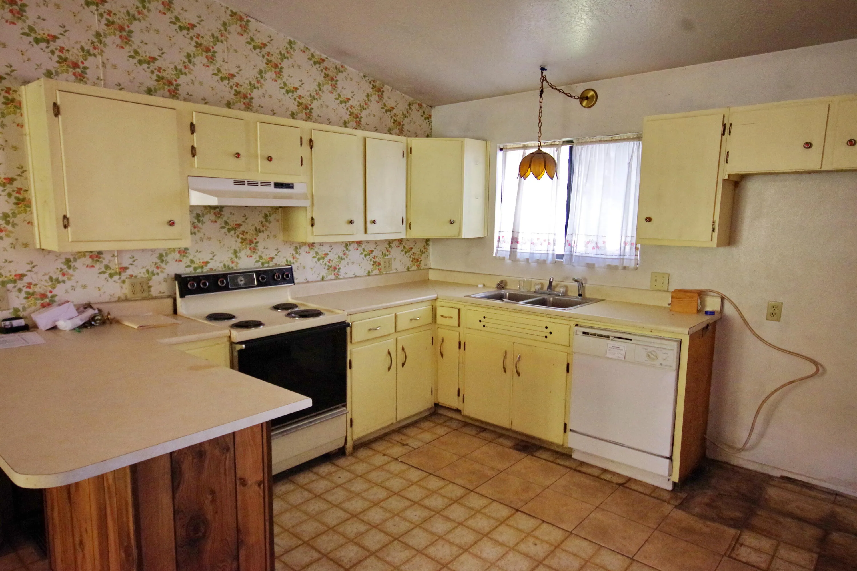 Strawberry, Arizona 85544, United States, 2 Bedrooms Bedrooms, ,2 BathroomsBathrooms,Residential,Pending,61394