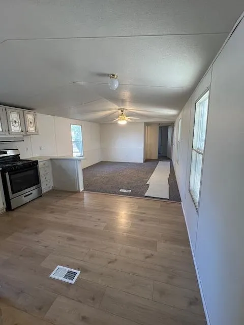 Payson, Arizona 85541, United States, 2 Bedrooms Bedrooms, ,2 BathroomsBathrooms,Residential,Pending,29248