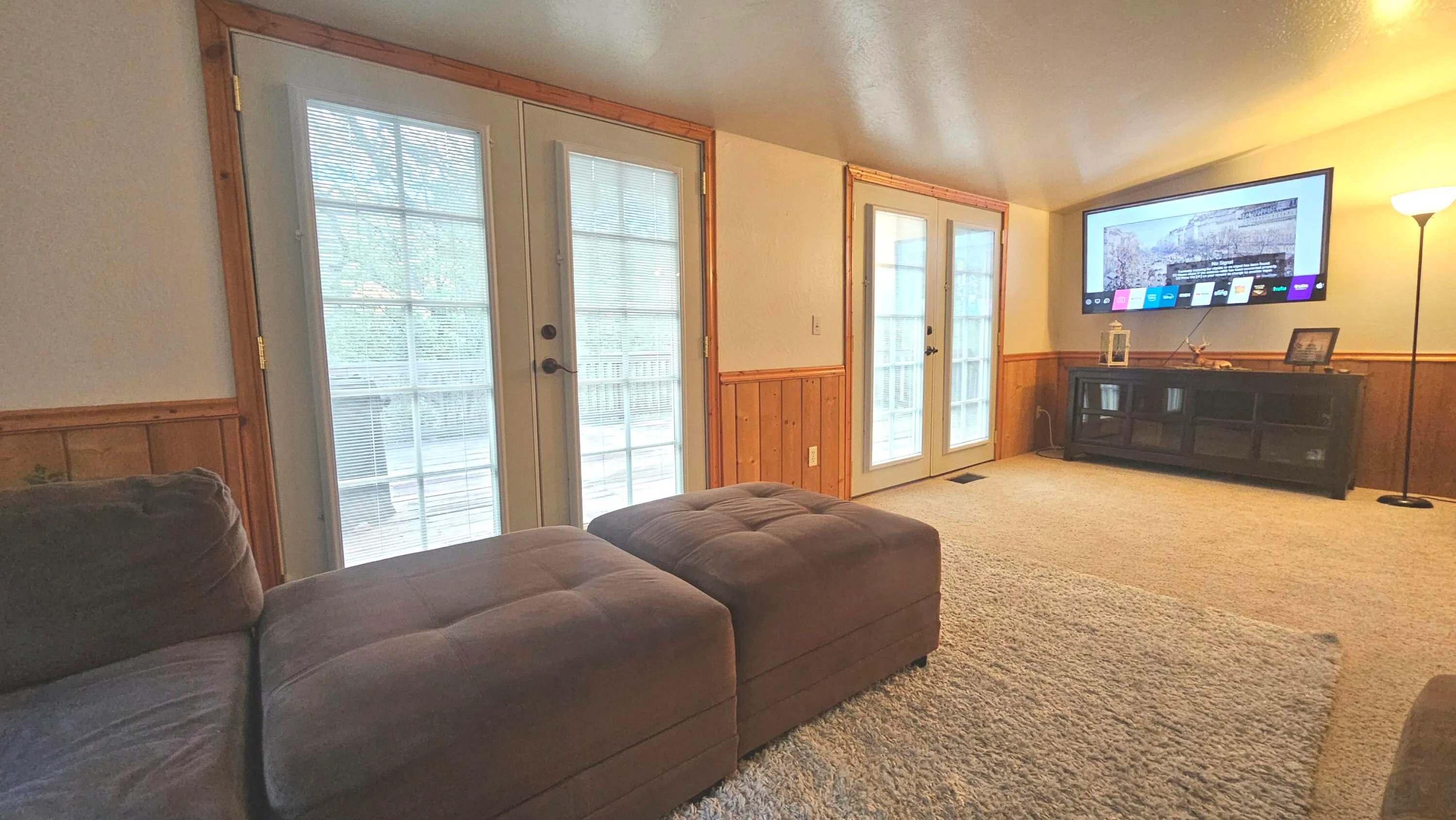 Pine, Arizona 85544, United States, 4 Bedrooms Bedrooms, ,2 BathroomsBathrooms,Residential,Active,226302