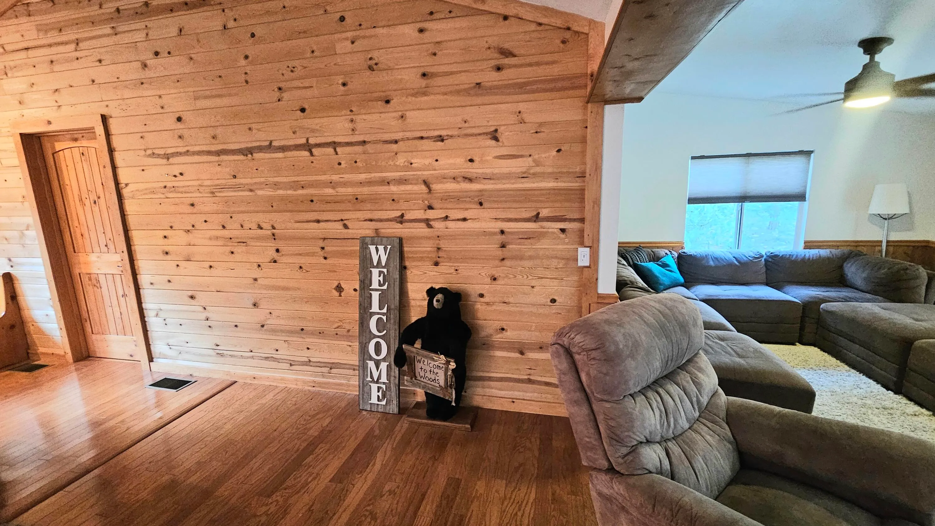 Pine, Arizona 85544, United States, 4 Bedrooms Bedrooms, ,2 BathroomsBathrooms,Residential,Active,226302