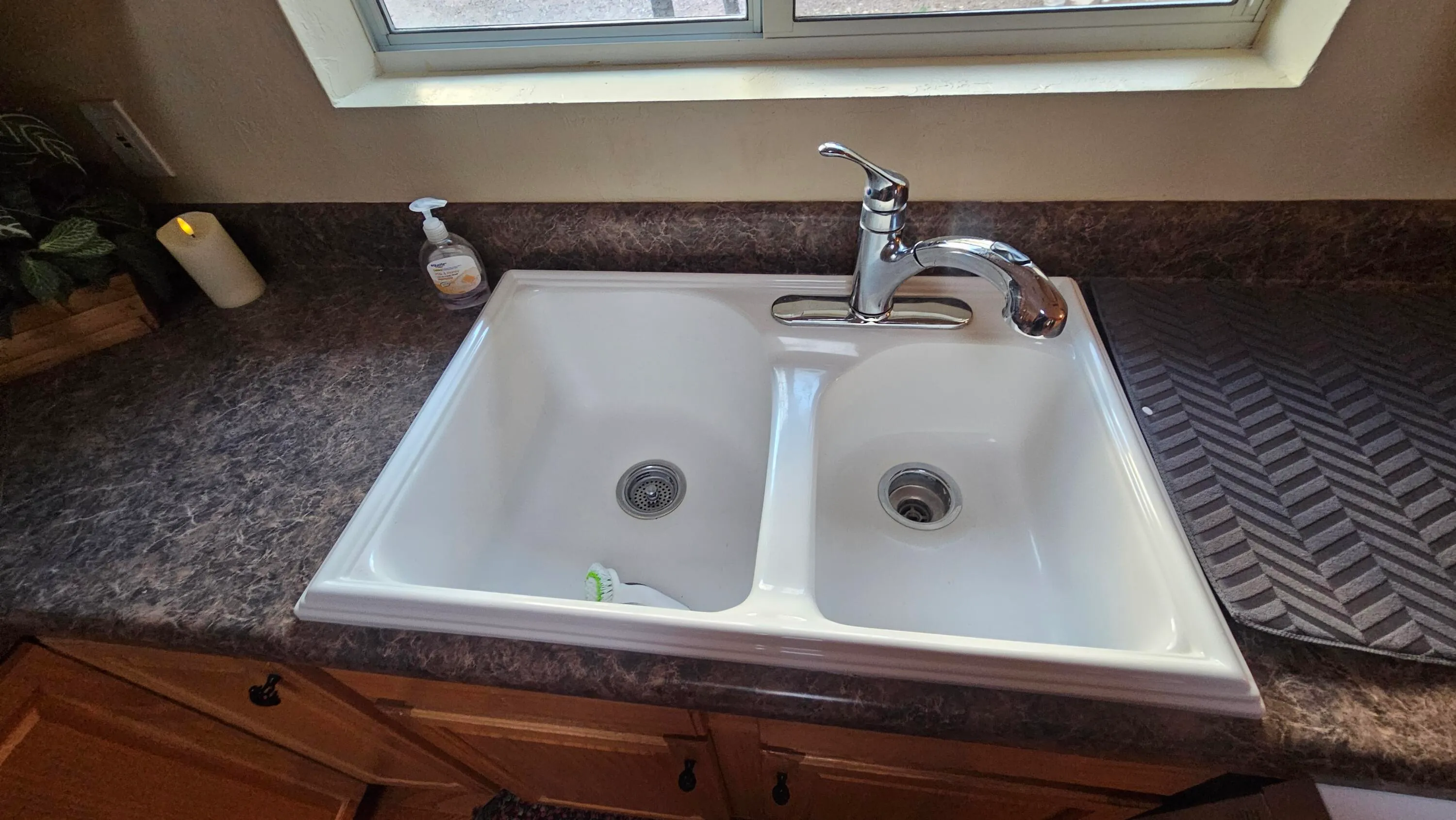 Pine, Arizona 85544, United States, 4 Bedrooms Bedrooms, ,2 BathroomsBathrooms,Residential,Active,226302