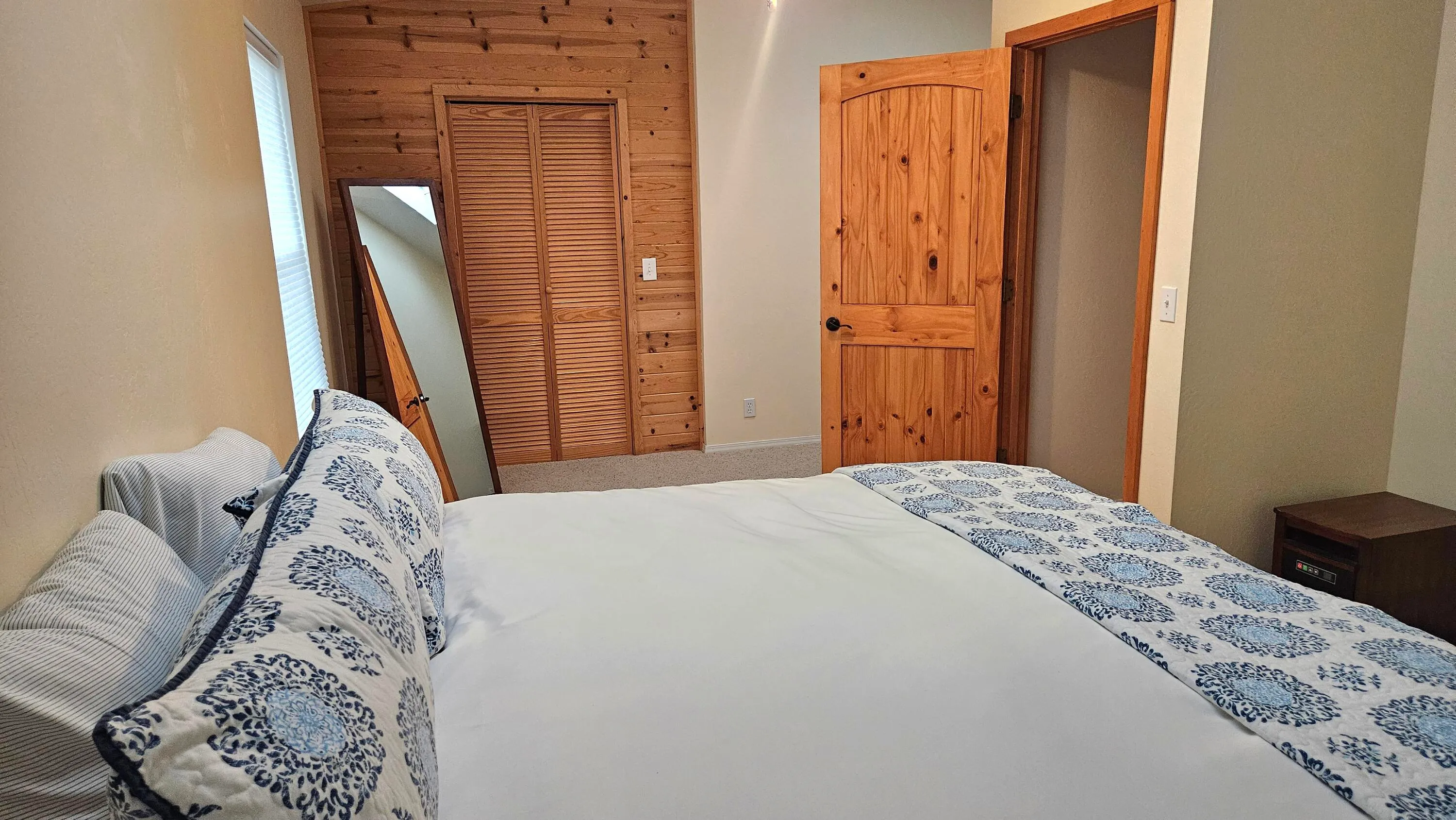 Pine, Arizona 85544, United States, 4 Bedrooms Bedrooms, ,2 BathroomsBathrooms,Residential,Active,226302