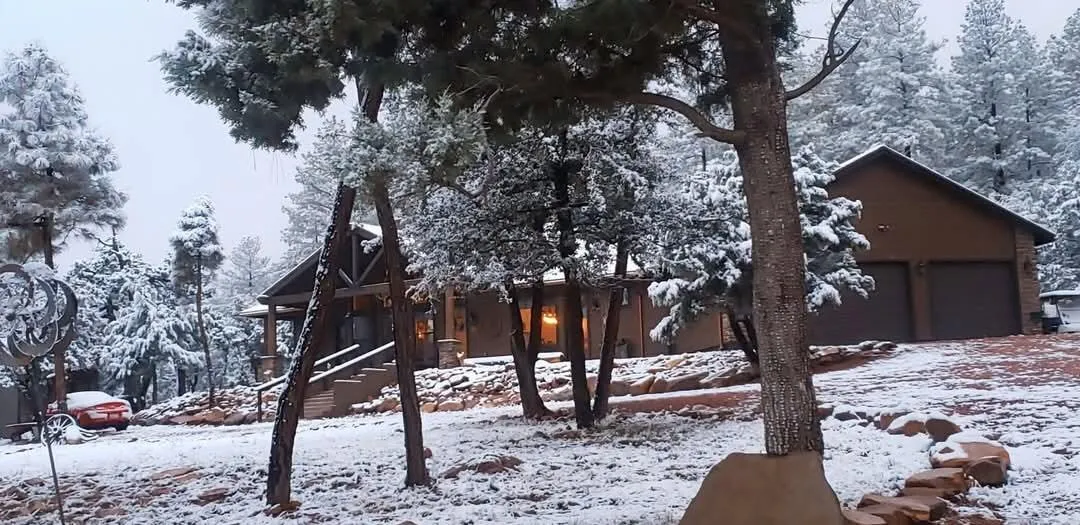 Pine, Arizona 85544, United States, 4 Bedrooms Bedrooms, ,2 BathroomsBathrooms,Residential,Active,131721