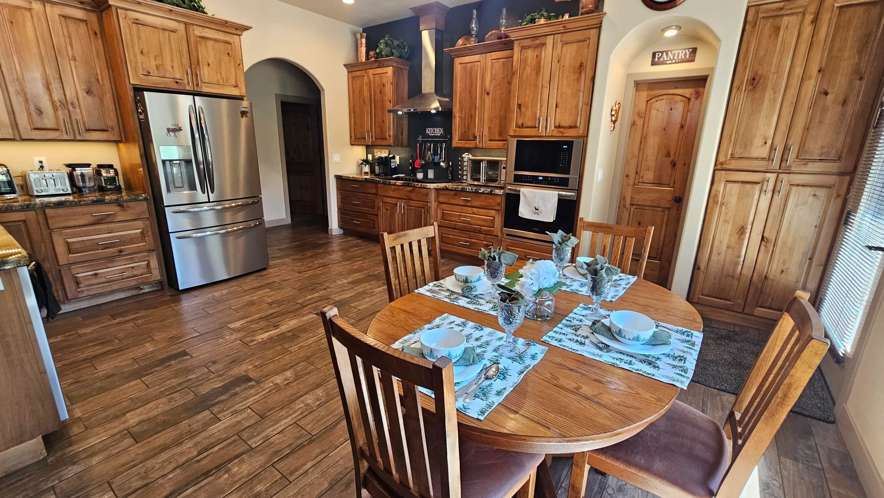 Pine, Arizona 85544, United States, 4 Bedrooms Bedrooms, ,2 BathroomsBathrooms,Residential,Active,131721