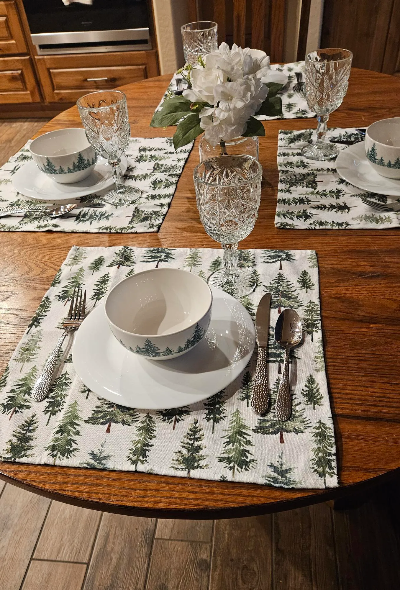 Pine, Arizona 85544, United States, 4 Bedrooms Bedrooms, ,2 BathroomsBathrooms,Residential,Active,131721