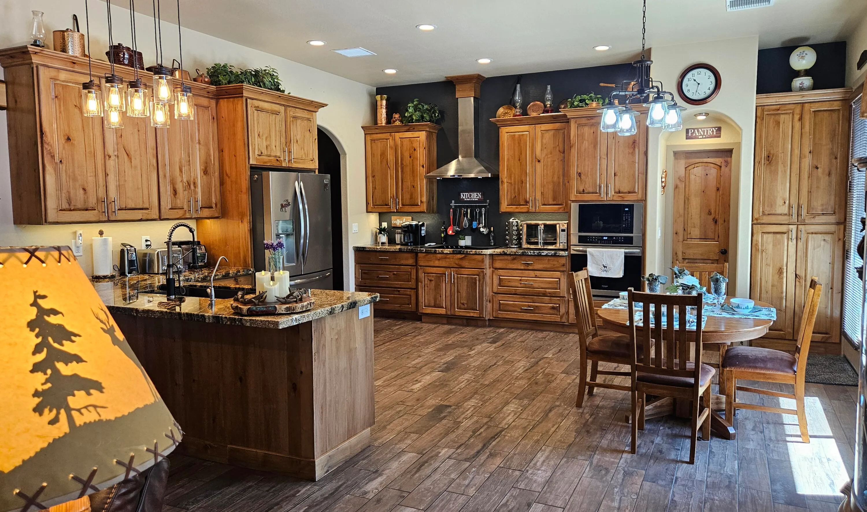 Pine, Arizona 85544, United States, 4 Bedrooms Bedrooms, ,2 BathroomsBathrooms,Residential,Active,131721