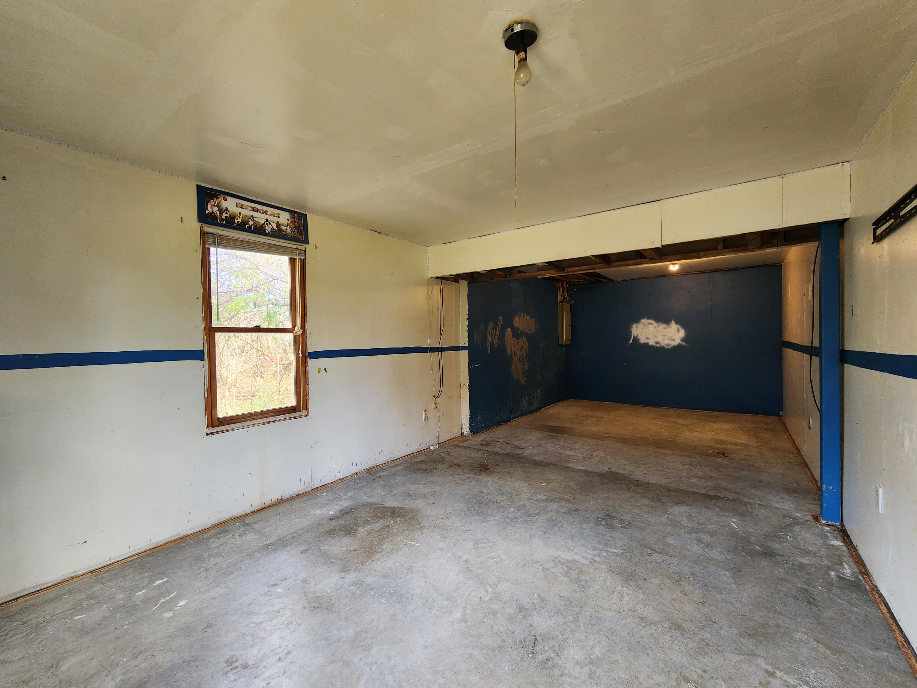 Rocky Mount, Virginia 24151, United States, 3 Bedrooms Bedrooms, ,2 BathroomsBathrooms,Residential,Active,240608