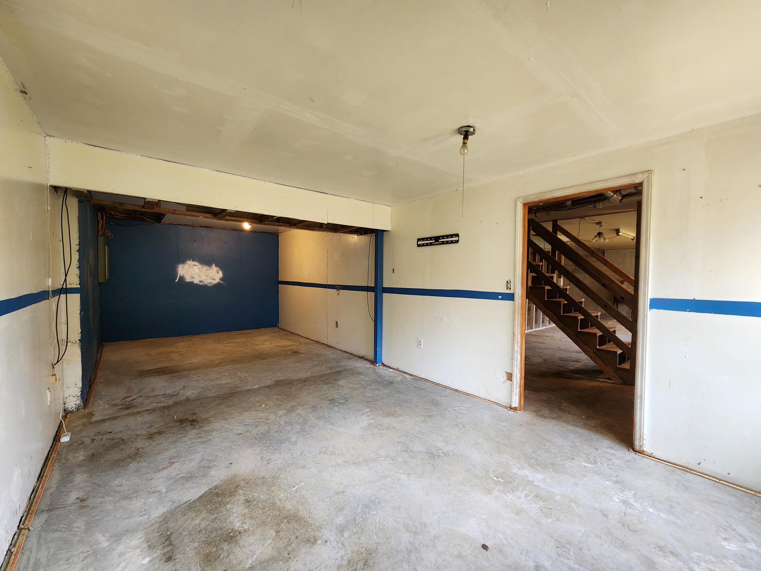 Rocky Mount, Virginia 24151, United States, 3 Bedrooms Bedrooms, ,2 BathroomsBathrooms,Residential,Active,240608