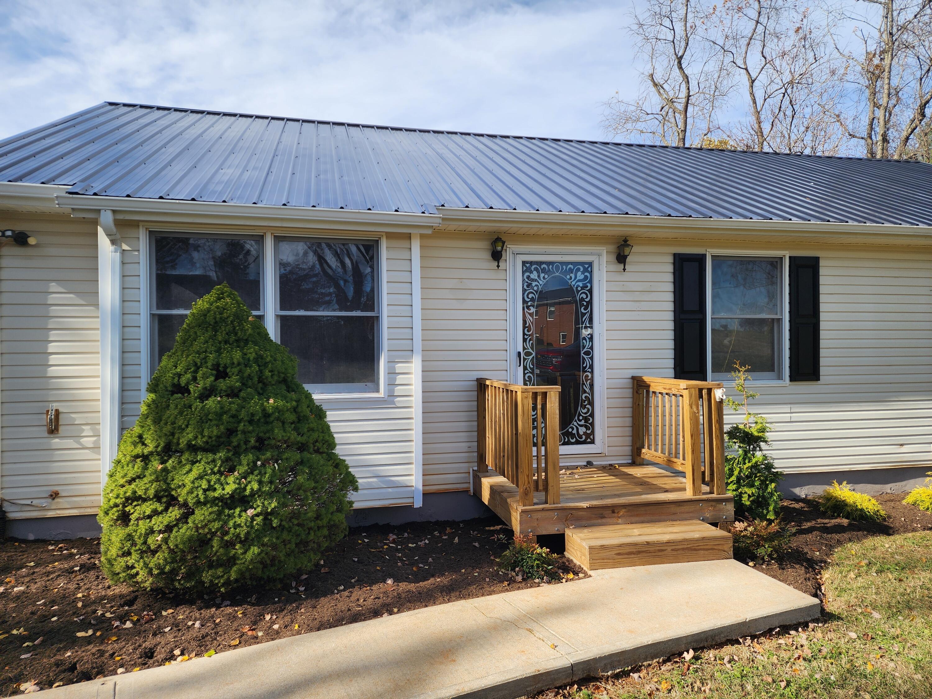 Rocky Mount, Virginia 24151, United States, 3 Bedrooms Bedrooms, ,2 BathroomsBathrooms,Residential,Active,240608