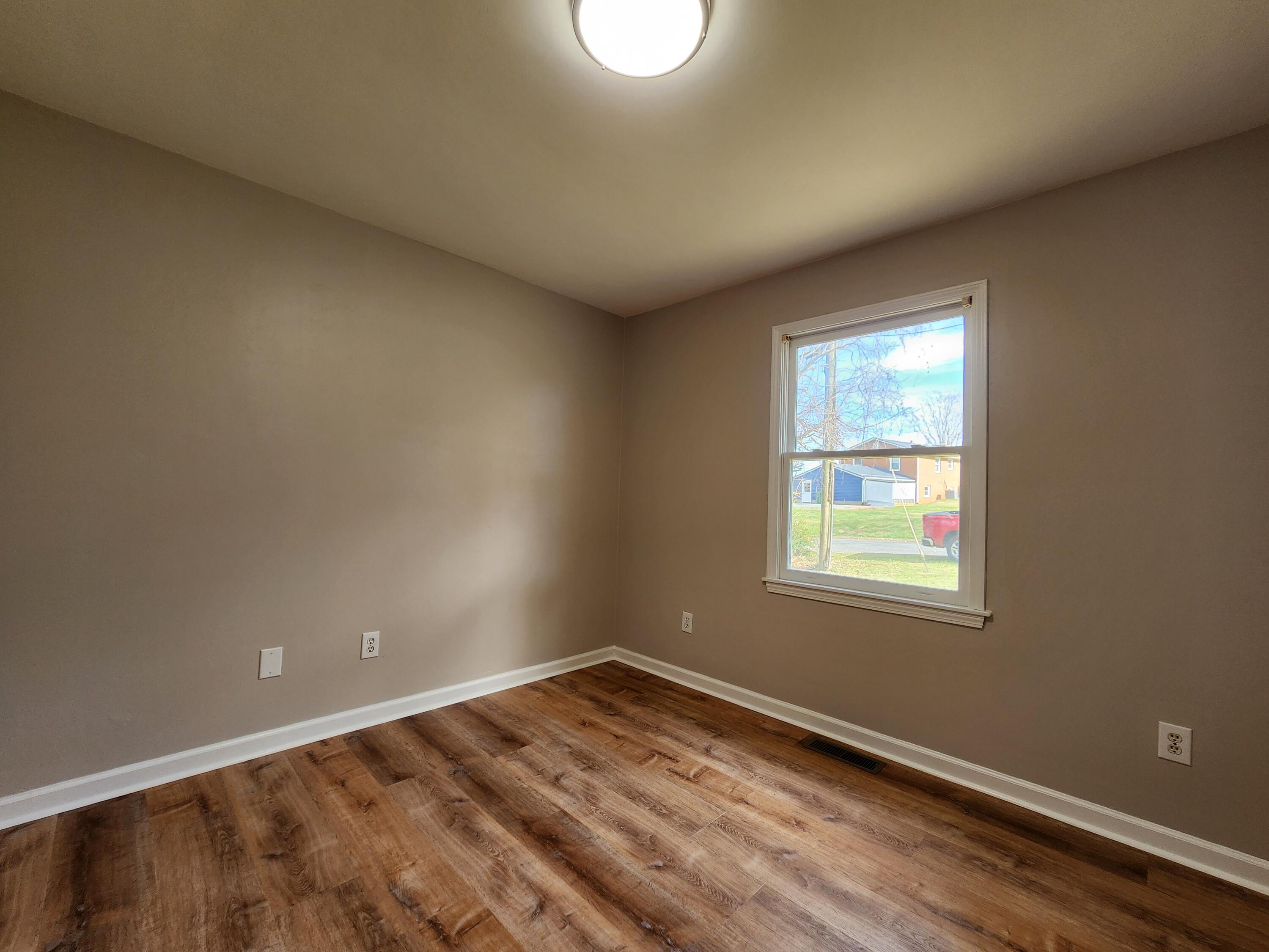 Rocky Mount, Virginia 24151, United States, 3 Bedrooms Bedrooms, ,2 BathroomsBathrooms,Residential,Active,240608