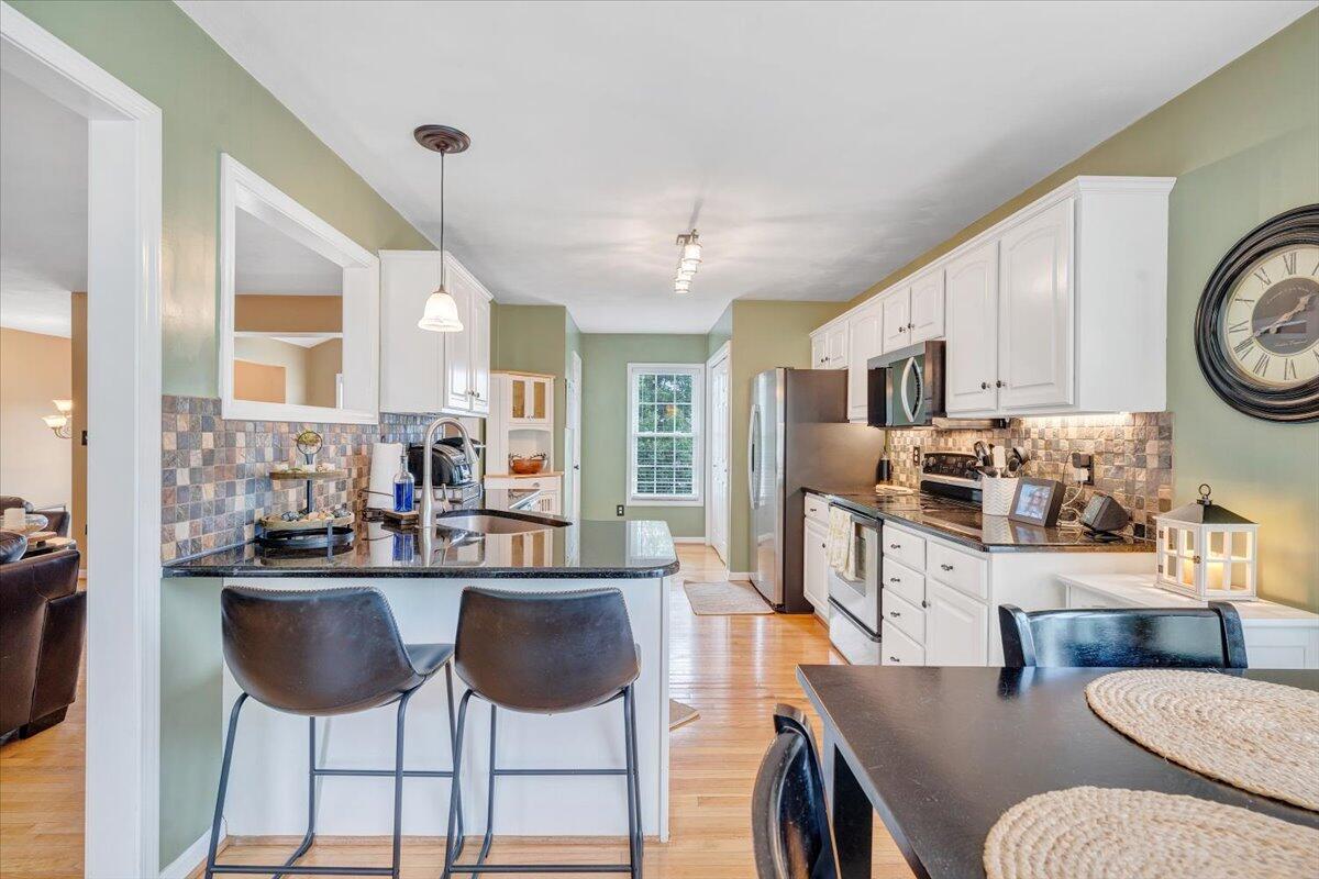 633 Castleridge Rd, Vinton, Virginia image 22